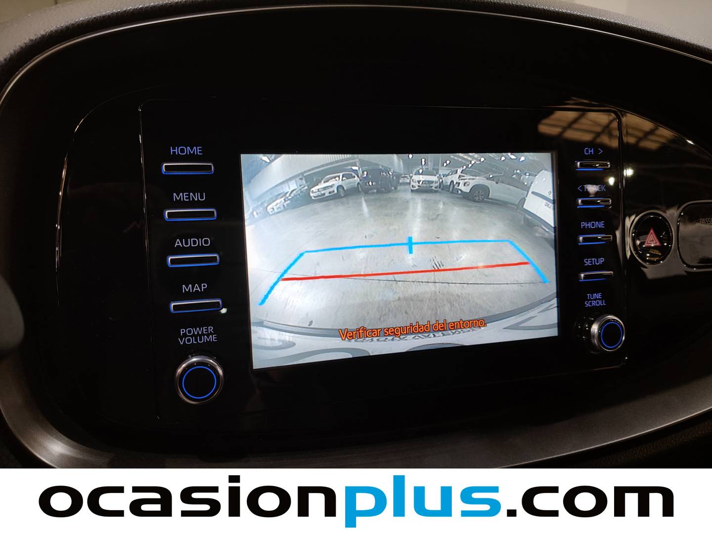 Foto Toyota Aygo X Cross Toyota Aygo X Cross 1.0 VVT-I Play (72 CV)