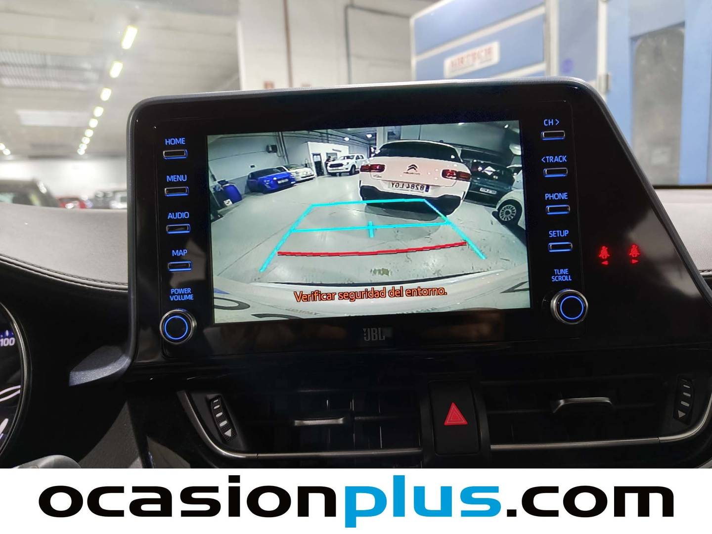 Equipamiento del Toyota C-HR Toyota C-HR 180H Advance (184 CV)