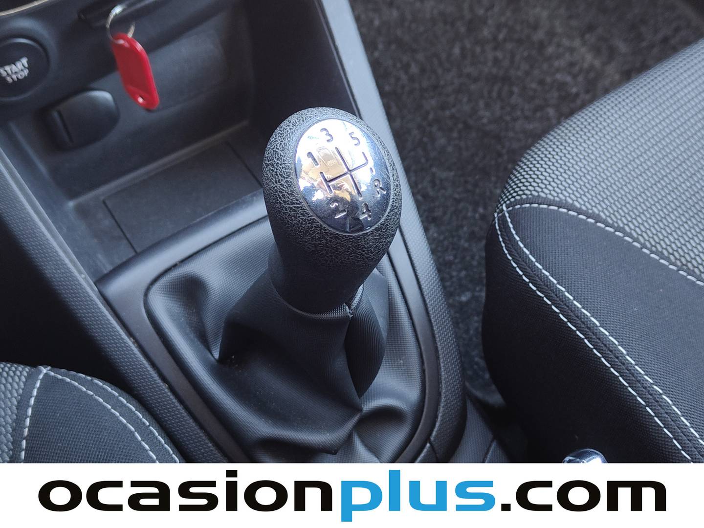 Renault Clio Renault Clio Expression 1.2 16v (75 CV) de segunda mano