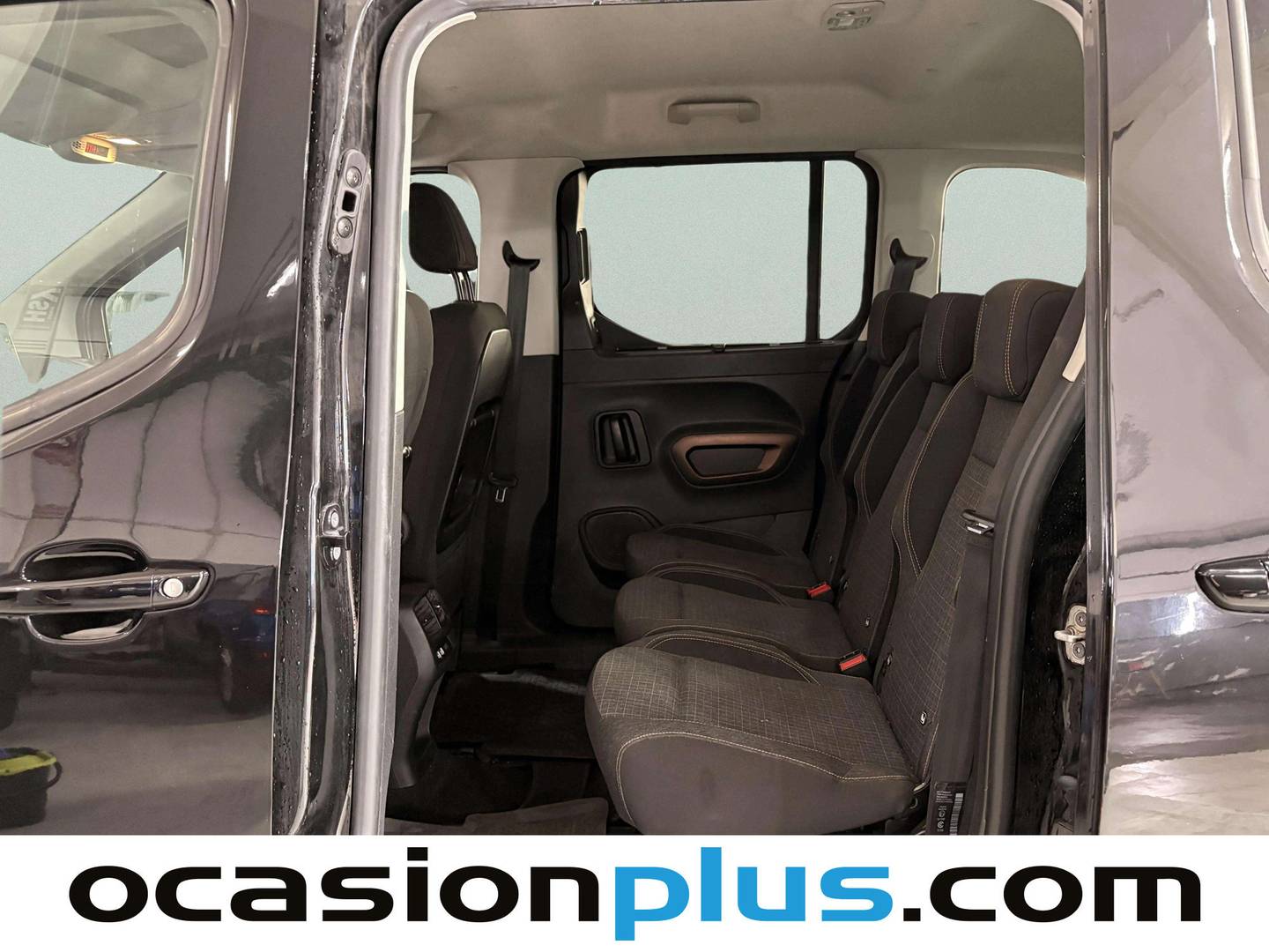 Foto asientos traseros Peugeot Rifter Peugeot Rifter BlueHDi 100 GT Line Standard (100 CV)