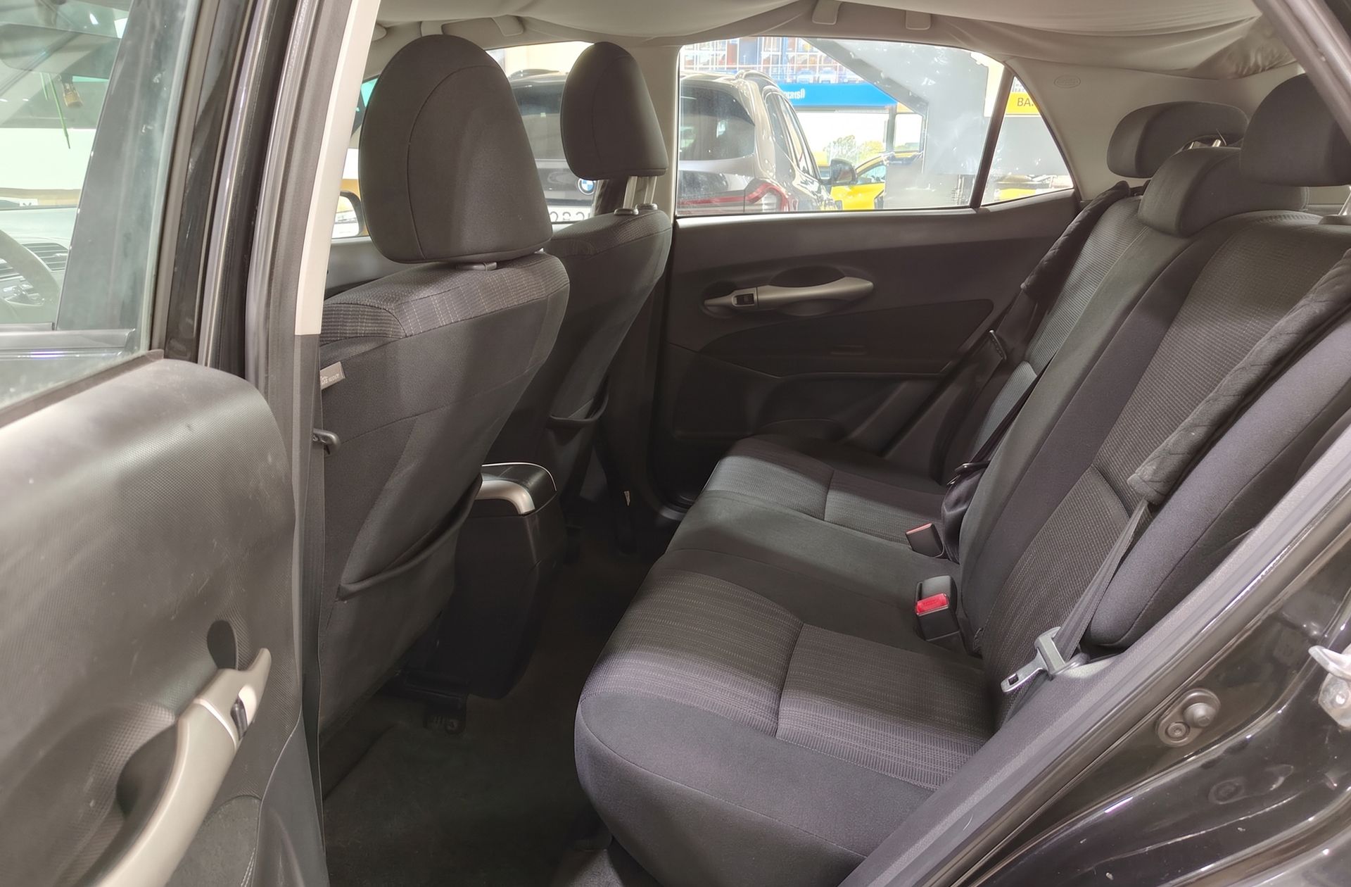 Toyota Auris 1.33 VVT-I Dual Live - foto 9