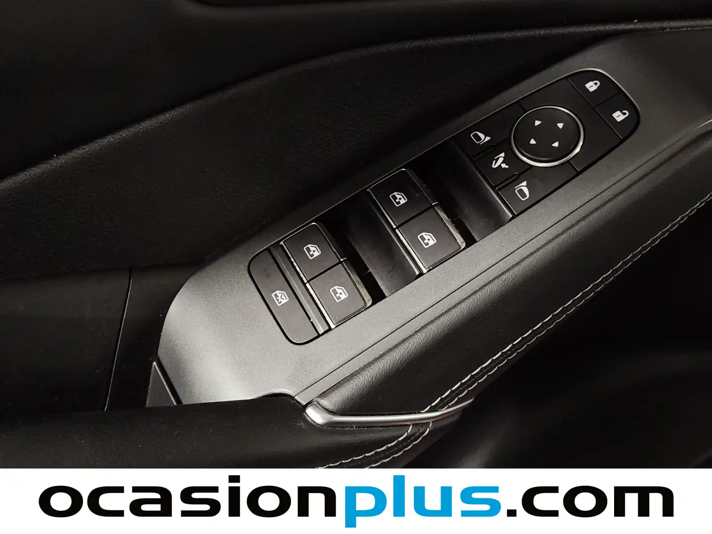 Foto Nissan QASHQAI Nissan Qashqai DIG-T 140 N-Connecta (140 CV)