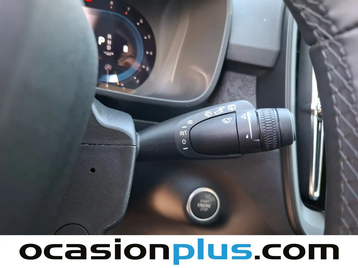 Foto Volvo XC40 Volvo XC40 B3 G Essential Auto (163 CV)