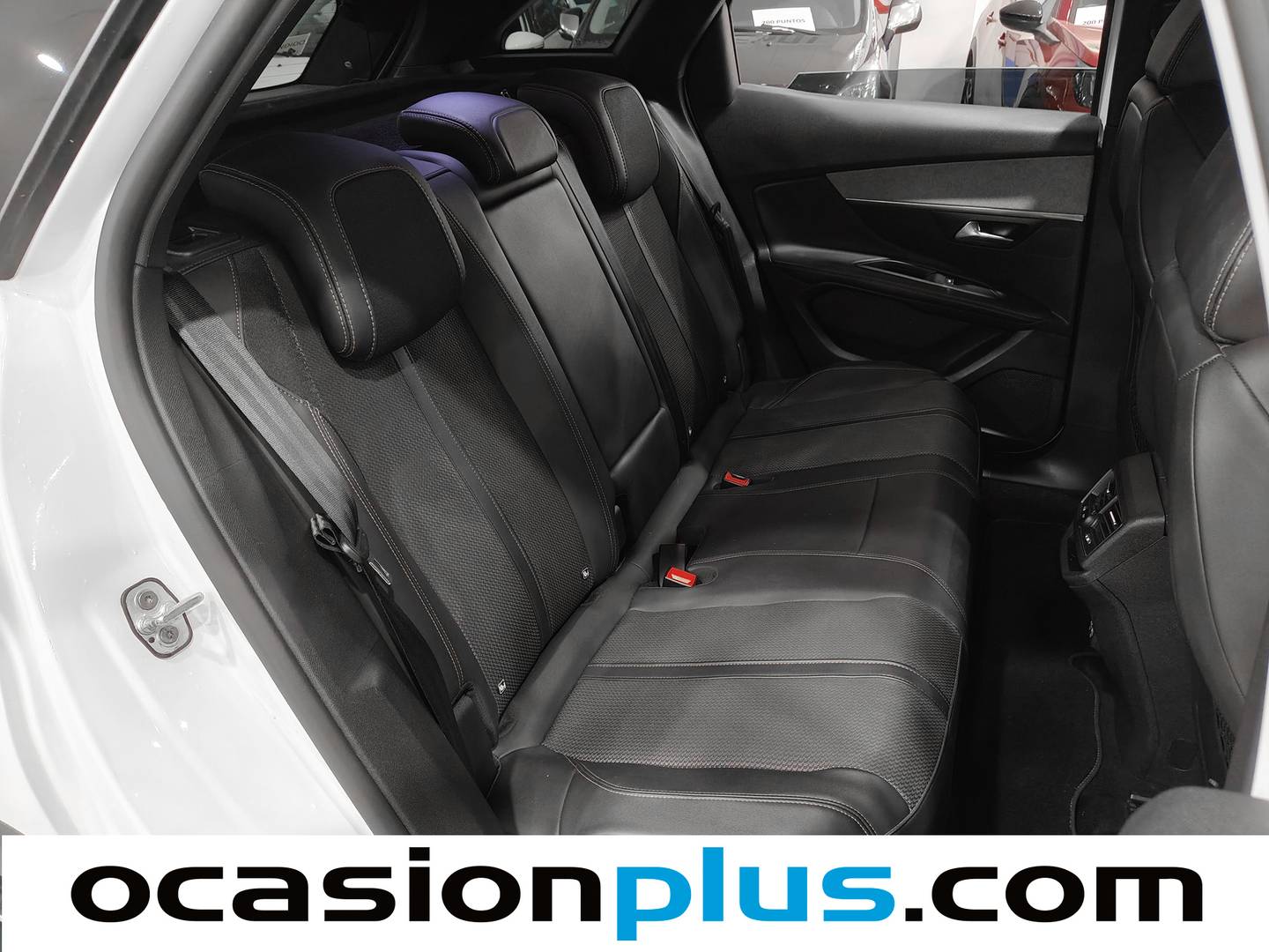 Foto Peugeot 3008 Hybrid Peugeot 3008 Hybrid 225 GT e-EAT8 (225 CV)