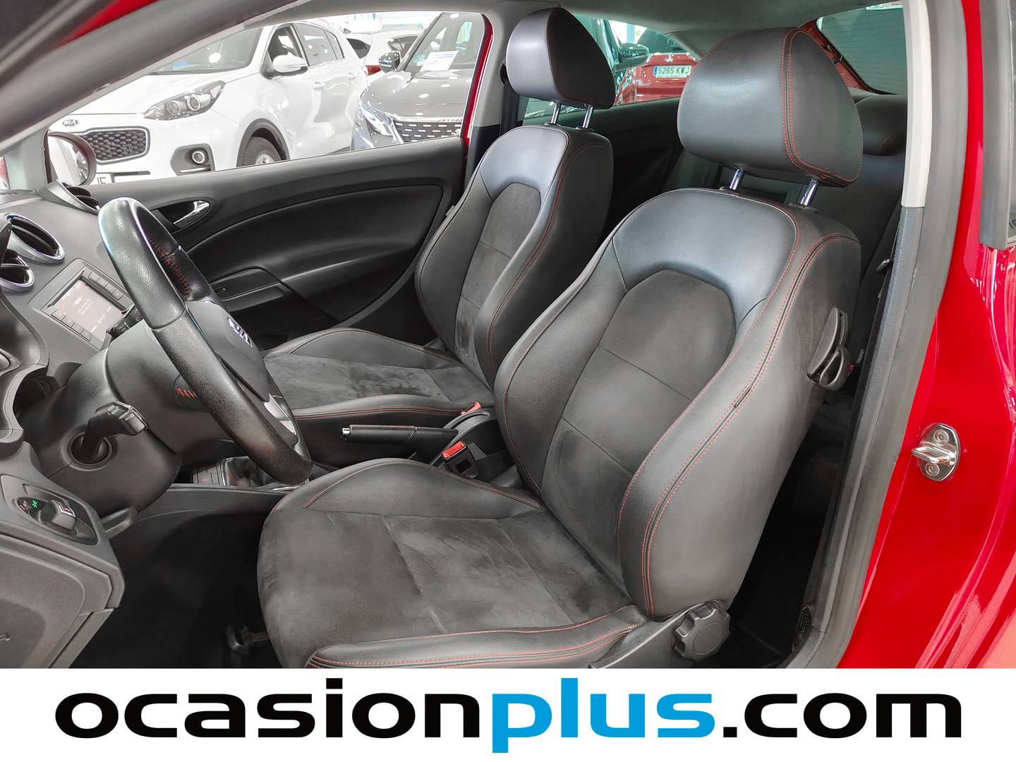 Foto asientos delanteros Seat Ibiza Seat Ibiza 1.0 EcoTSI FR Crono (110 CV)