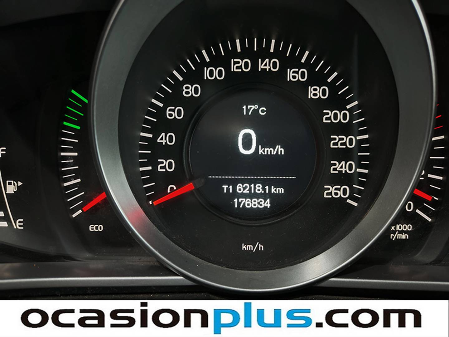 Foto Volvo V40 Volvo V40 1.6 D2 Kinetic Auto (115 CV)