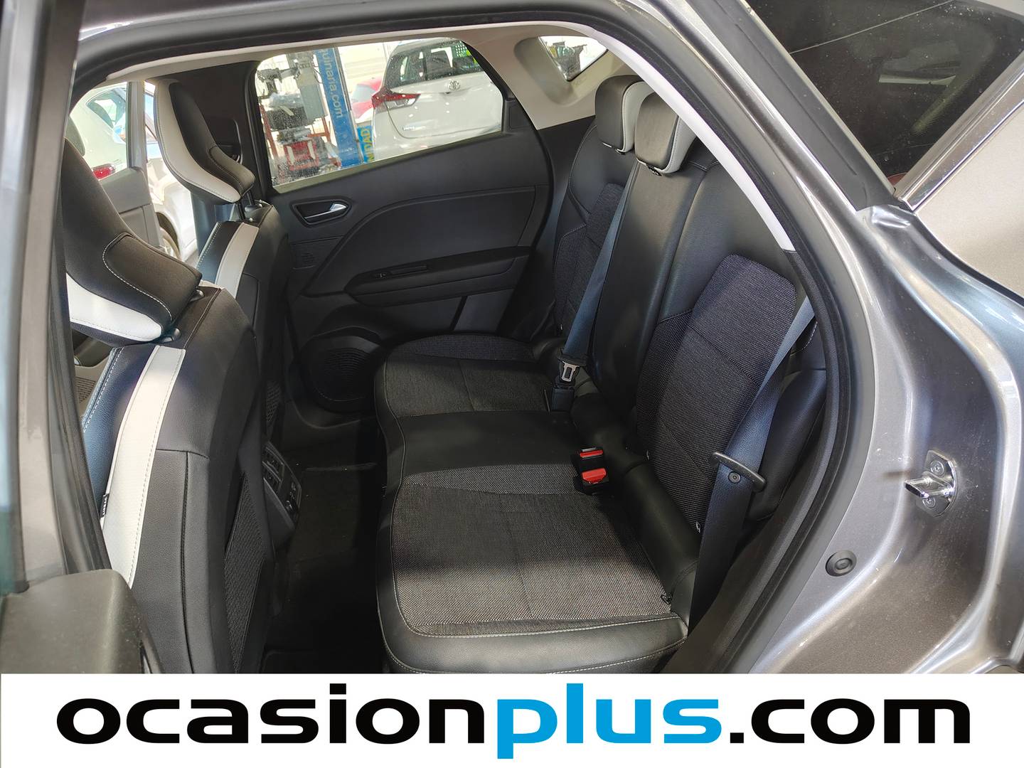 Foto asientos traseros Renault Captur Renault Captur Zen E-TECH Híbrido (145 CV)