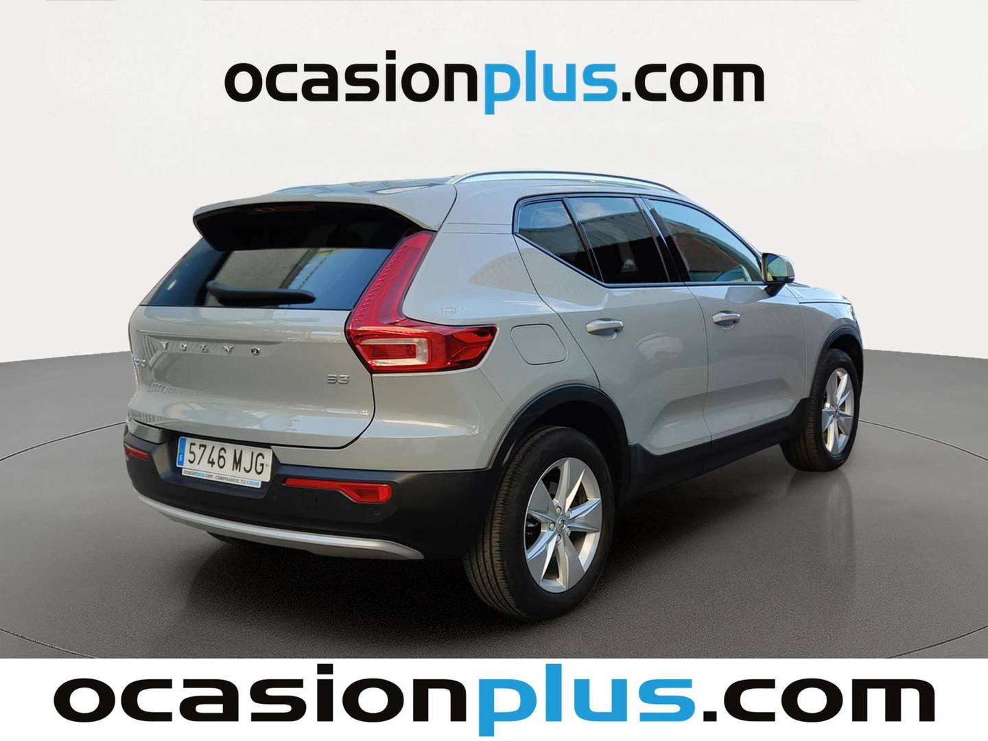Foto trasera Volvo XC40 Volvo XC40 B3 G Core Auto (163 CV) izquierda