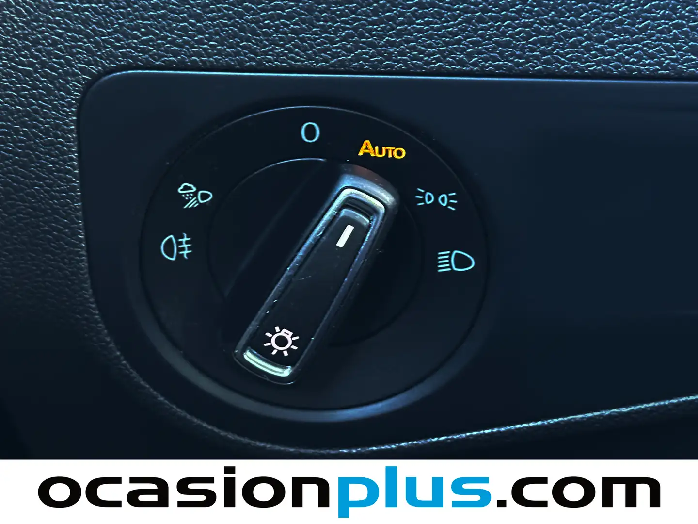 Foto Volkswagen Tiguan Volkswagen Tiguan R-Line 2.0 TDI (150 CV) DSG