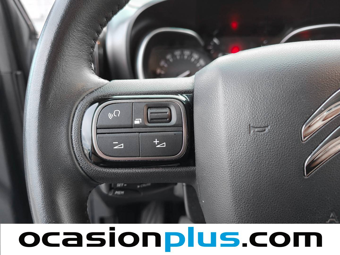 Foto Citroën C3 Aircross Citroen C3 Aircross PureTech 110 S&S Shine (110 CV)