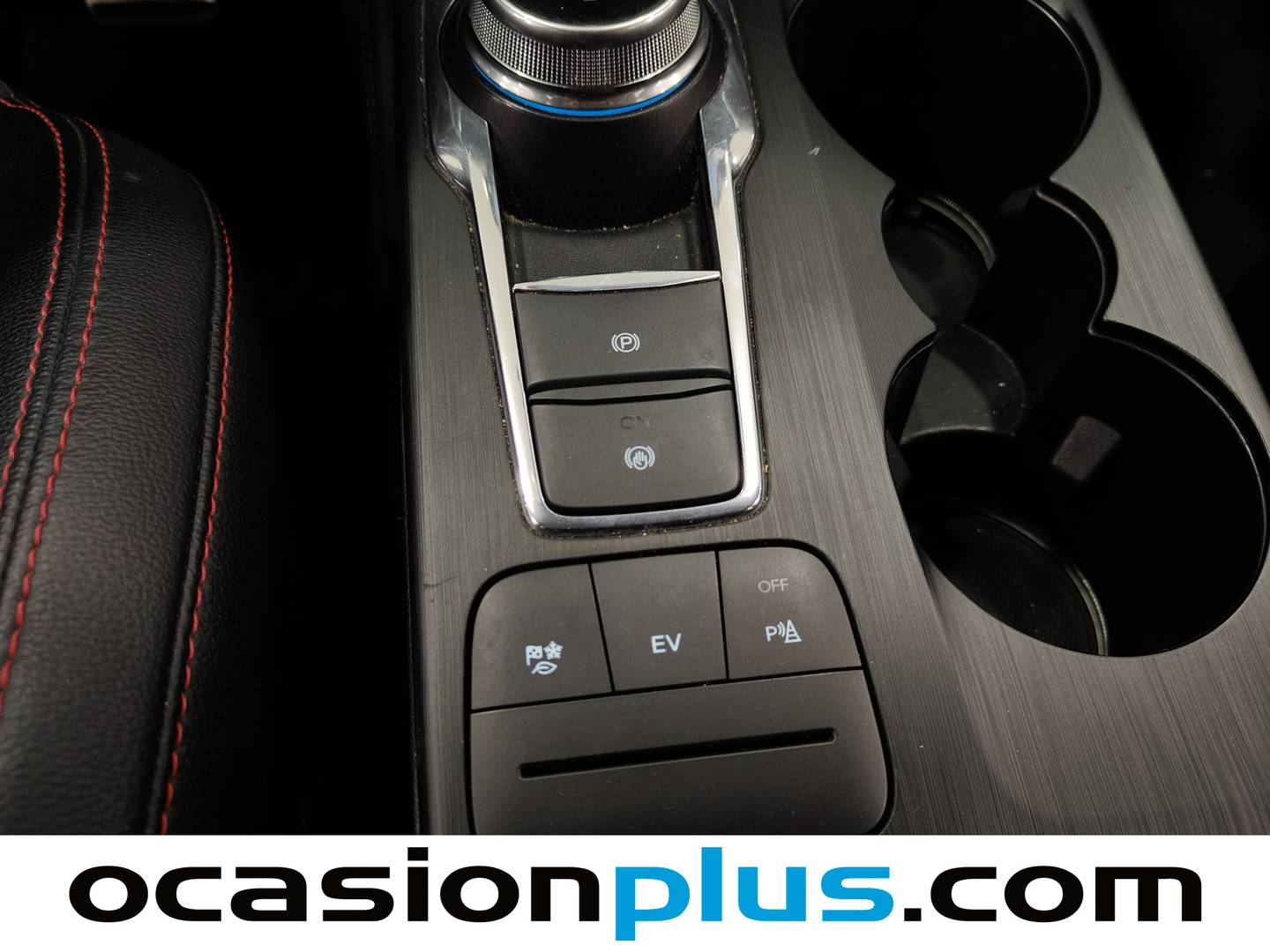 Foto Ford Kuga Ford Kuga 2.5 Duratec PHEV ST-Line X Auto (225 CV)