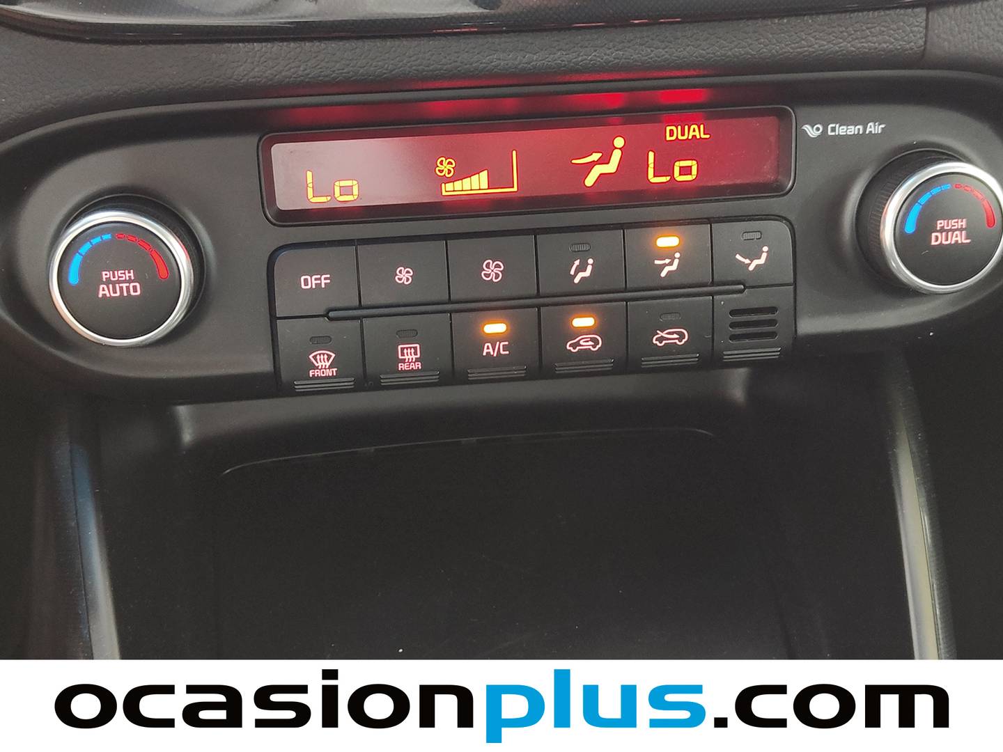 Acabados KIA Carens KIA Carens 1.7 CRDi VGT UEFA Euro2016 Eco-Dynamics (115 CV)