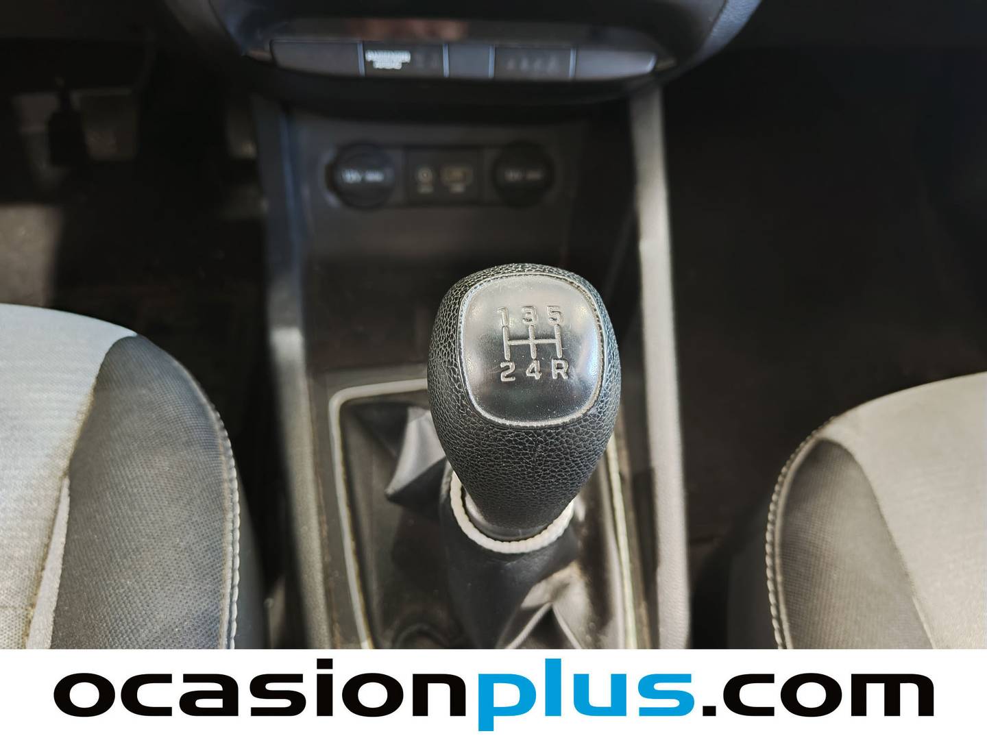Hyundai i20 Hyundai i20 1.2 MPI Essence (84 CV) de segunda mano