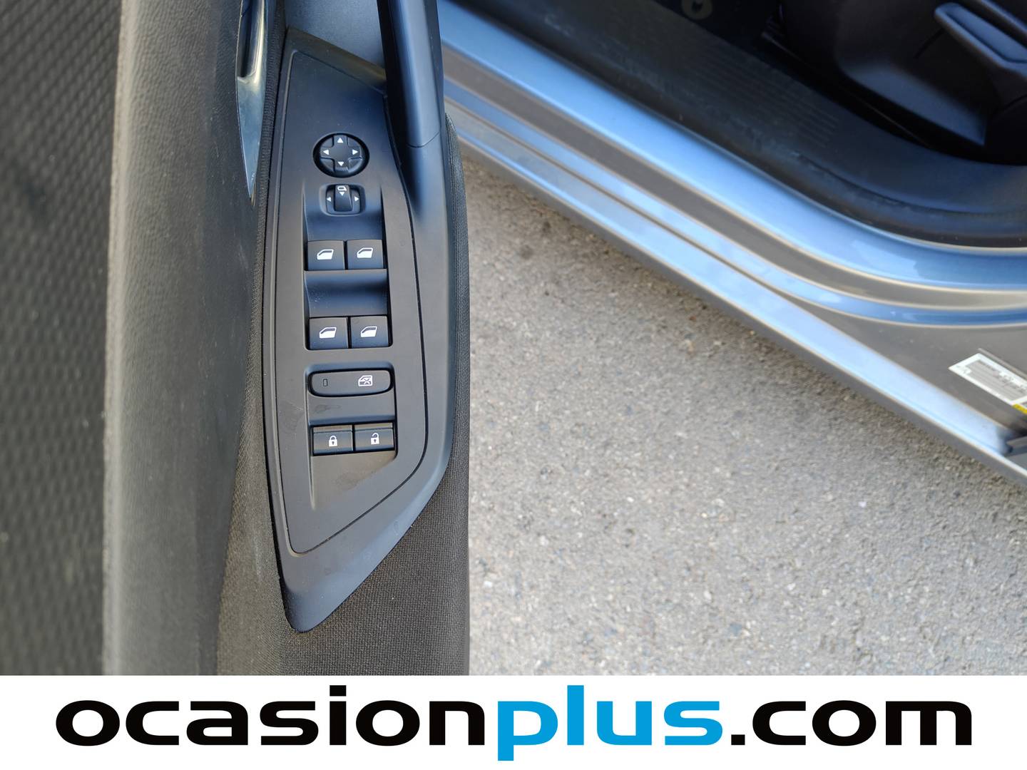 Foto Peugeot 308 Peugeot 308 PureTech 130 S&S Active Pack EAT8  (130 CV)