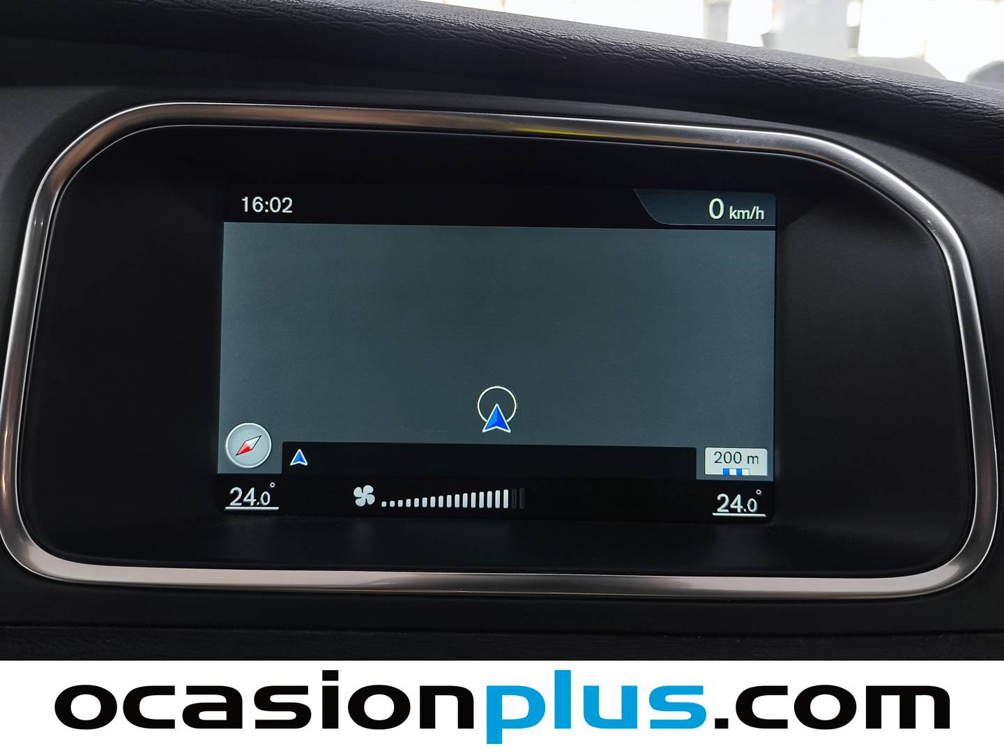 Extras y acabados del Volvo V40 Volvo V40 2.0 D3 Momentum Auto (150 CV)