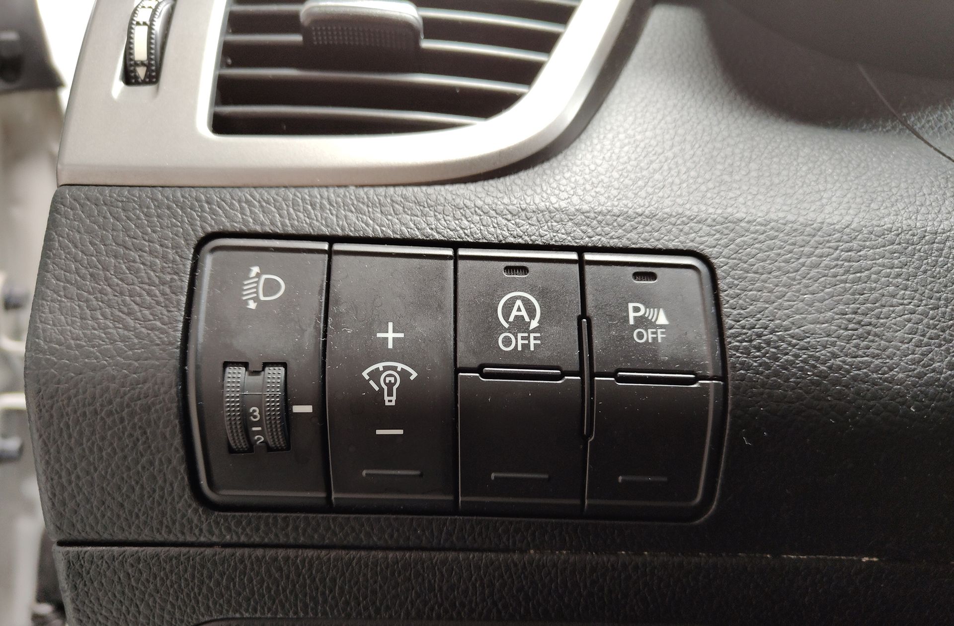 Hyundai i30 1.6 GDi BlueDrive Tecno - foto 26