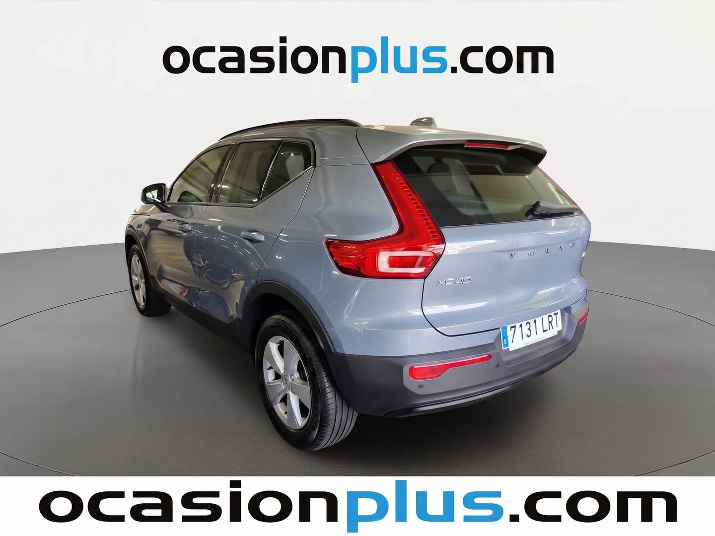 Foto trasera Volvo XC40 Volvo XC40 T2 Momentum Core (129 CV) izquierda