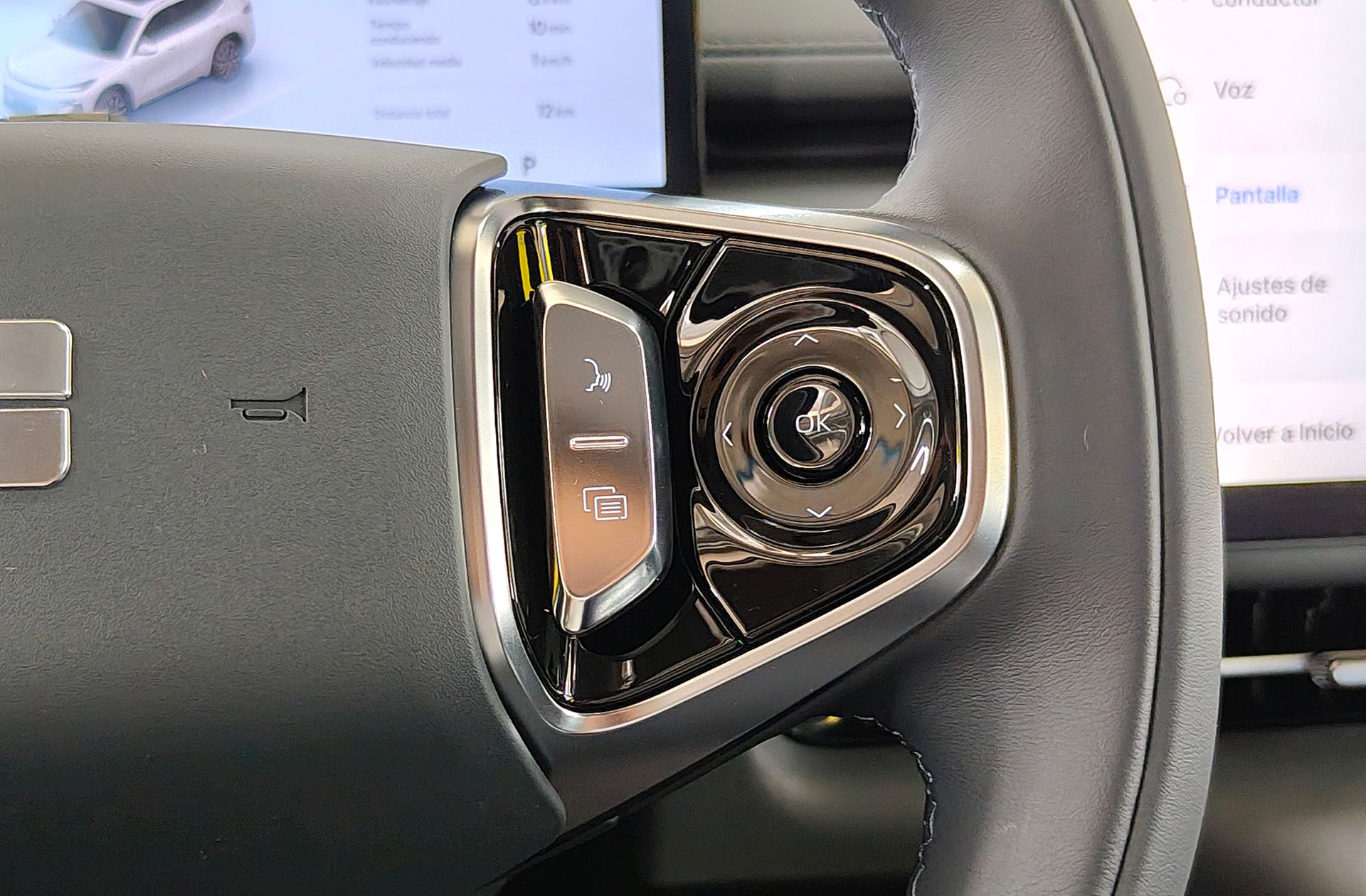 Geely Starray EM-i 1.5 PHEV Pro - foto 28