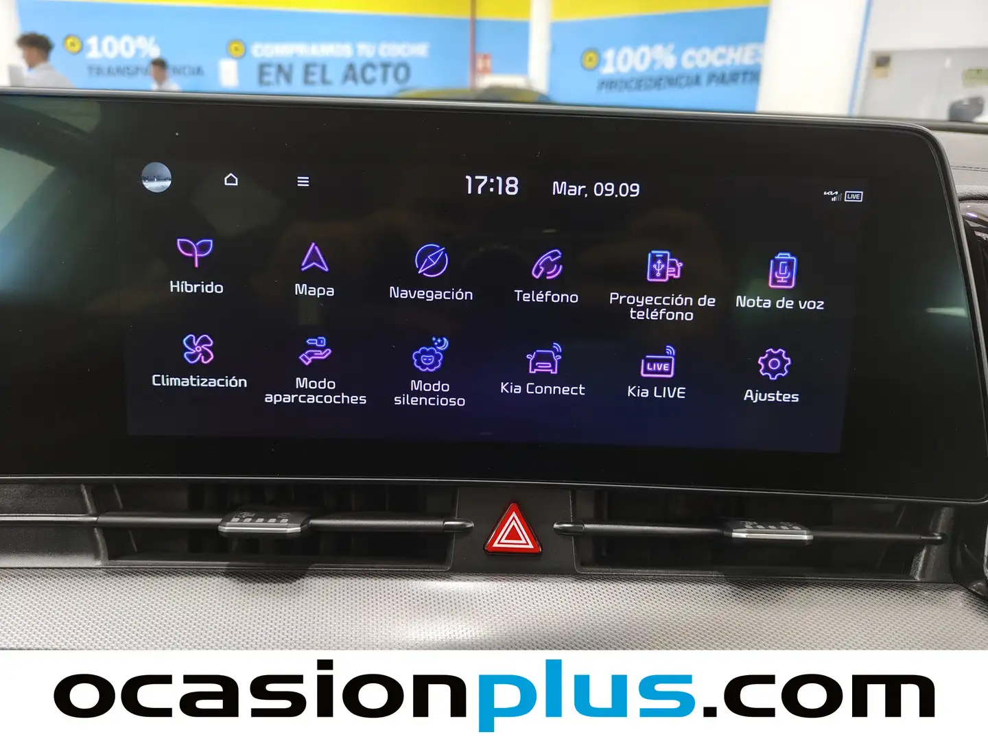 Foto KIA Sportage Kia Sportage 1.6 T-GDi HEV Tech 4x4 Auto (230 CV)