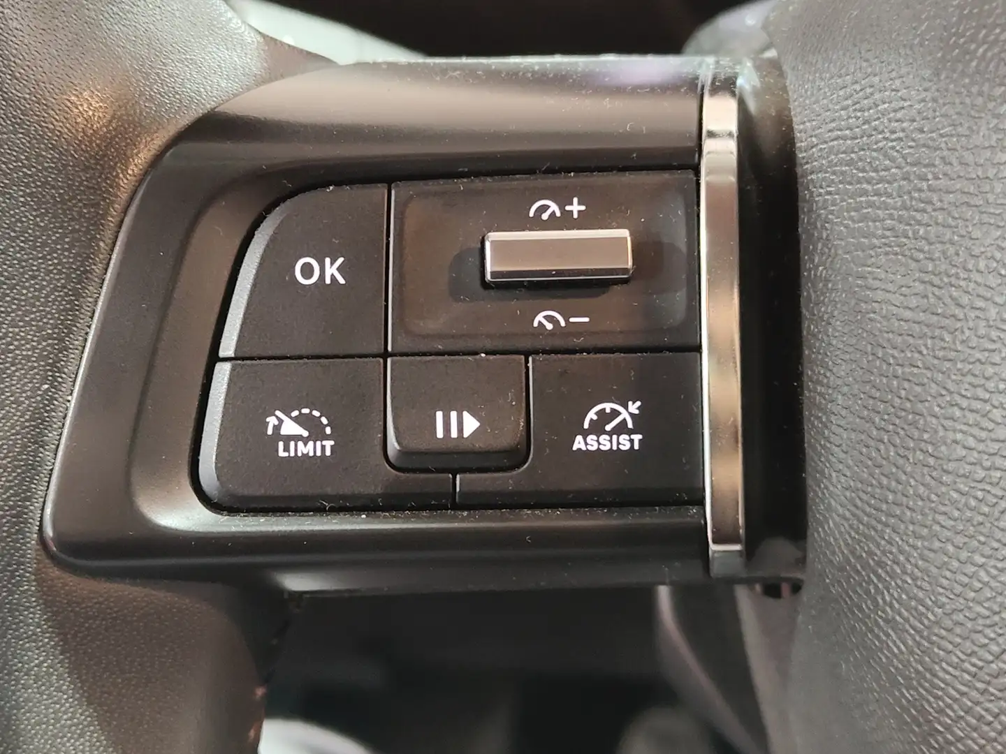 Foto Citroën C4 Citroen C4 PureTech 130 S&S 6v Feel Pack (130 CV)