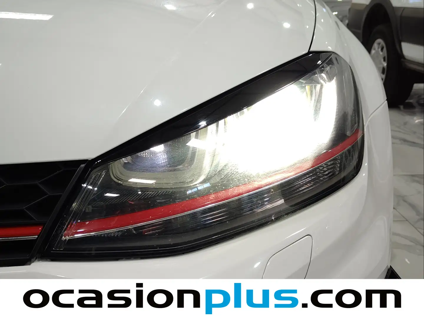 Foto Volkswagen Golf Volkswagen Golf GTI 2.0 TSI BMT (220 CV) DSG