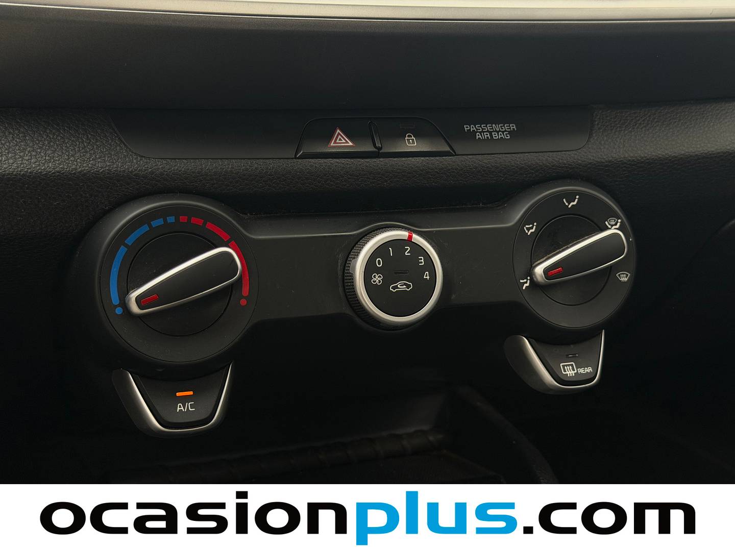 Accesorios del KIA Stonic KIA Stonic 1.0 T-GDi Concept (100 CV)