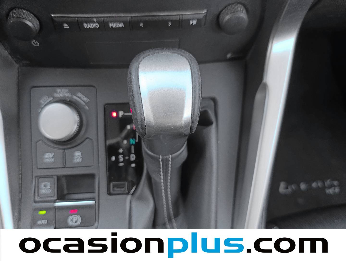Lexus NX Lexus NX 300h Eco 2WD (197 CV) de segunda mano