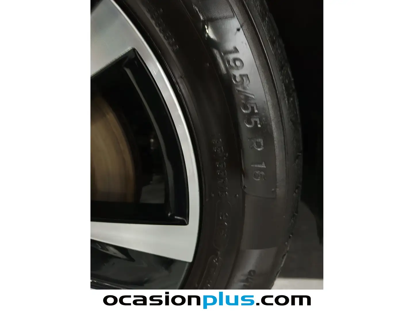 Foto Peugeot 208 Peugeot 208 PureTech 100 Allure (100 CV)