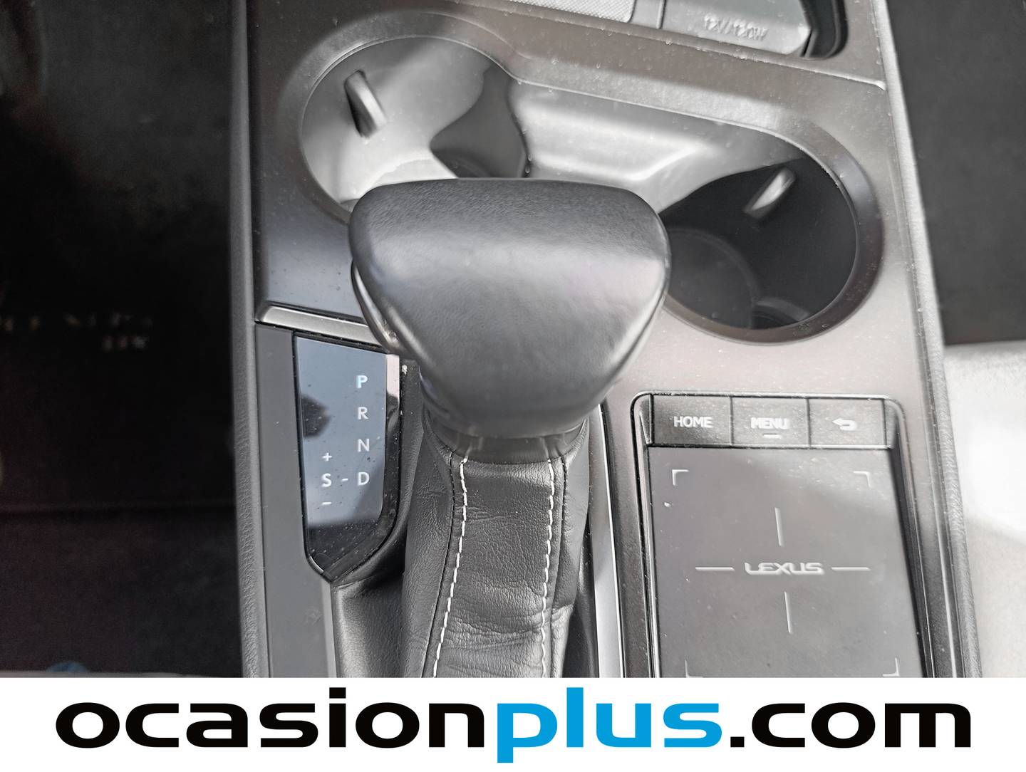 Foto Lexus UX Lexus UX 250h Business 2WD (184 CV)