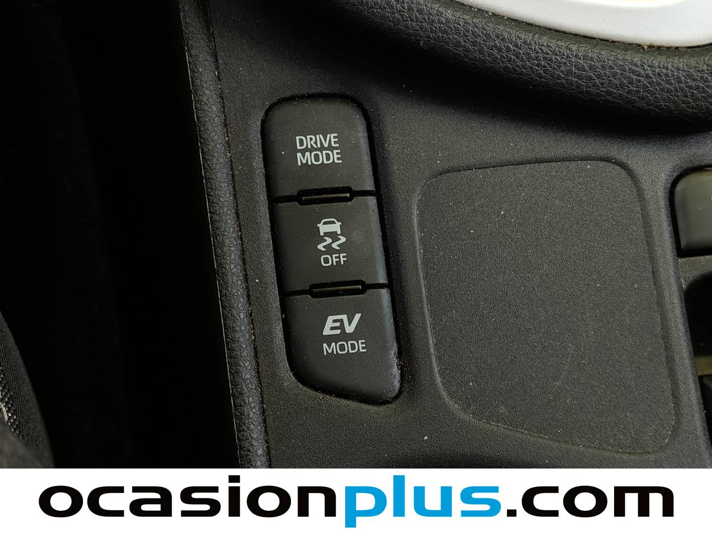 Equipamiento del Toyota Yaris Toyota Yaris 120H Active Tech (116 CV)