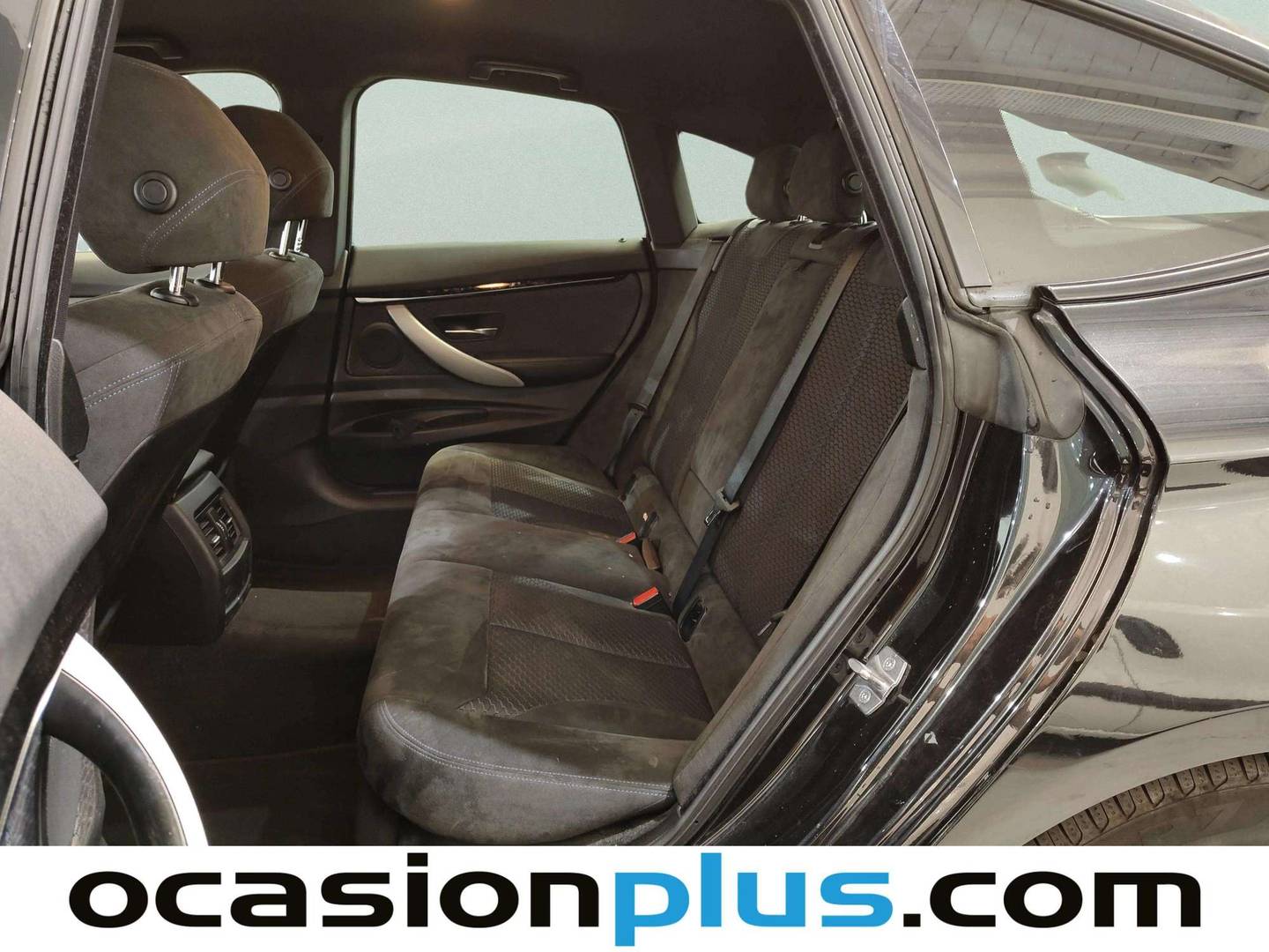 Foto asientos traseros BMW Serie 3 BMW Serie 3 318d Gran Turismo(143 CV) Paquete M
