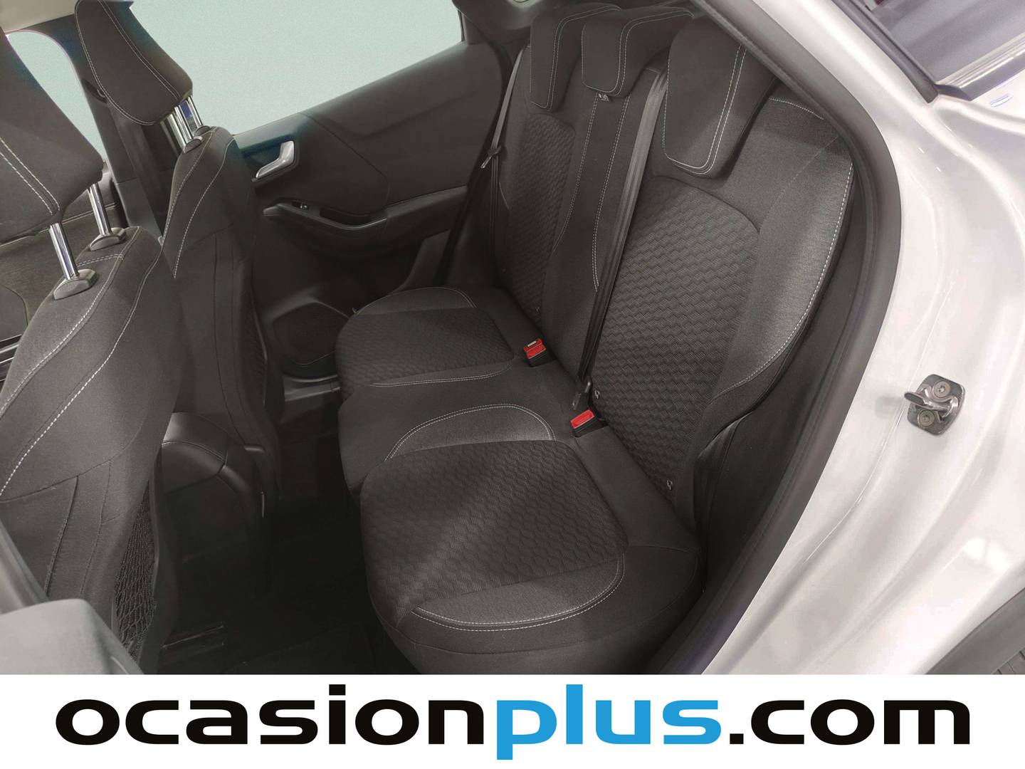 Foto asientos traseros Ford Puma Ford Puma 1.0 EcoBoost MHEV Titanium Design (125 CV)