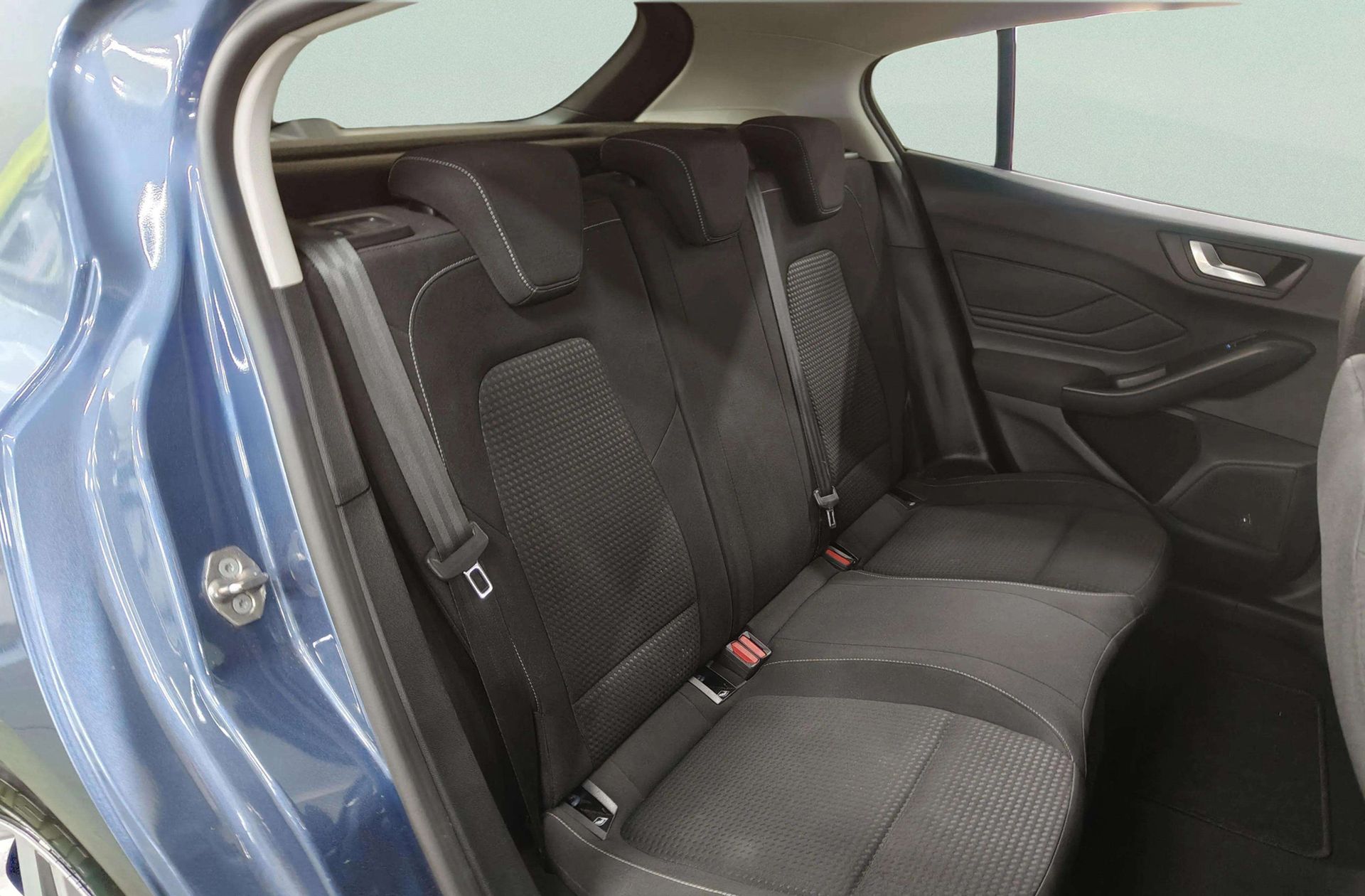 Ford Focus 1.5 EcoBlue Trend+ - foto 17