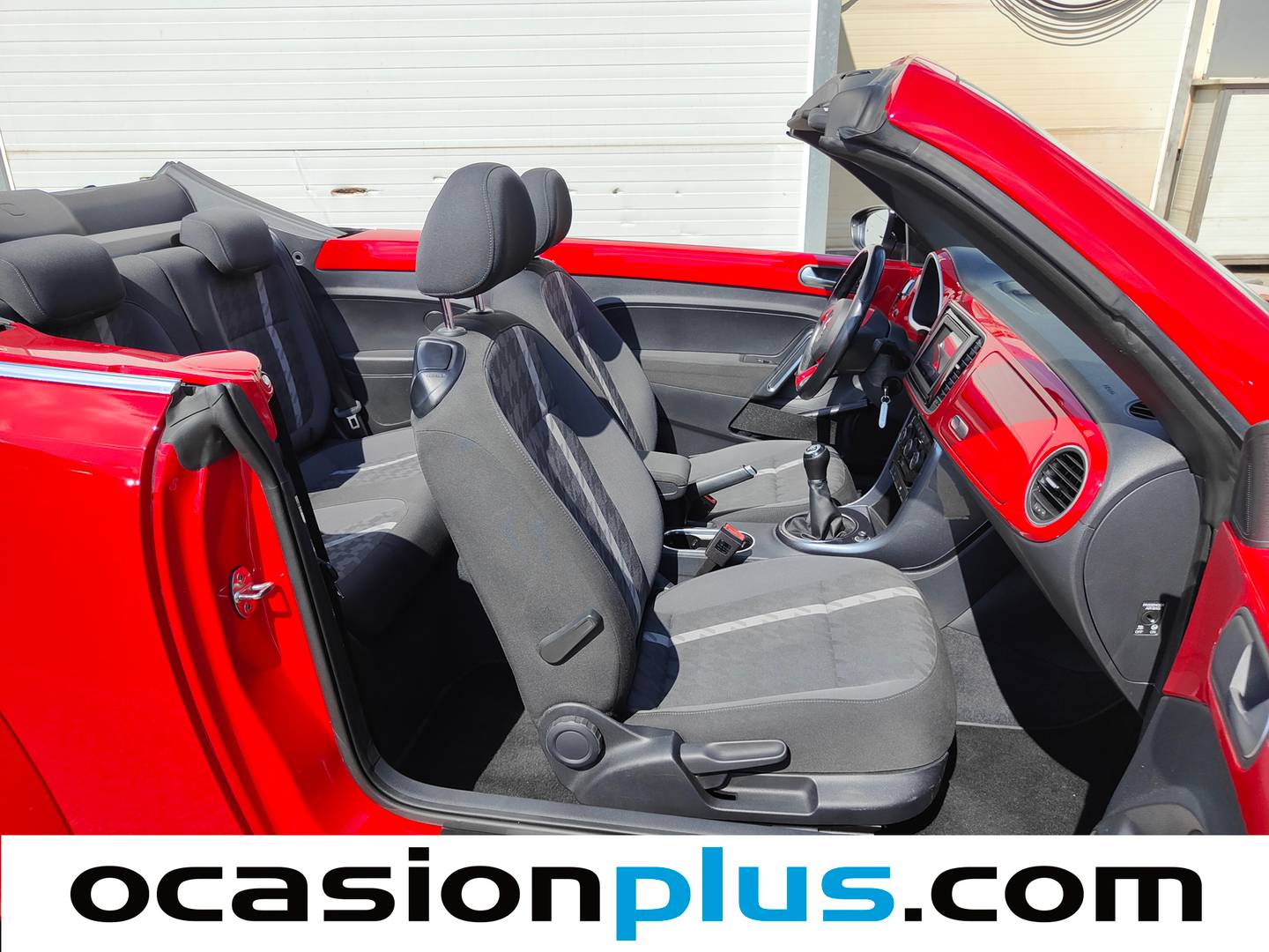 Volkswagen Beetle Cabrio Volkswagen Beetle Cabrio Design 2.0 TDI BMT (110 CV) diésel