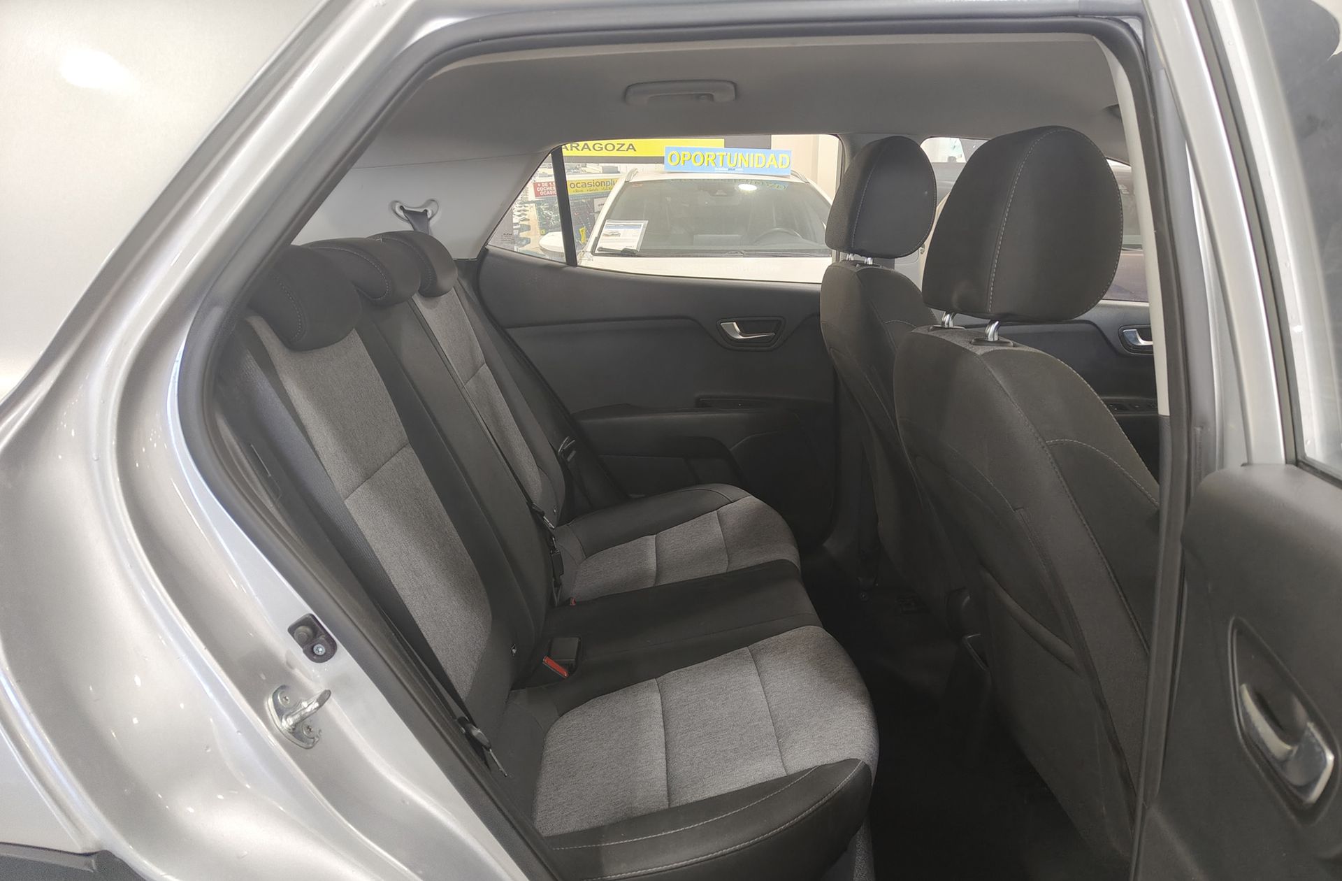 Kia Stonic 1.0 T-GDi Drive - foto 18