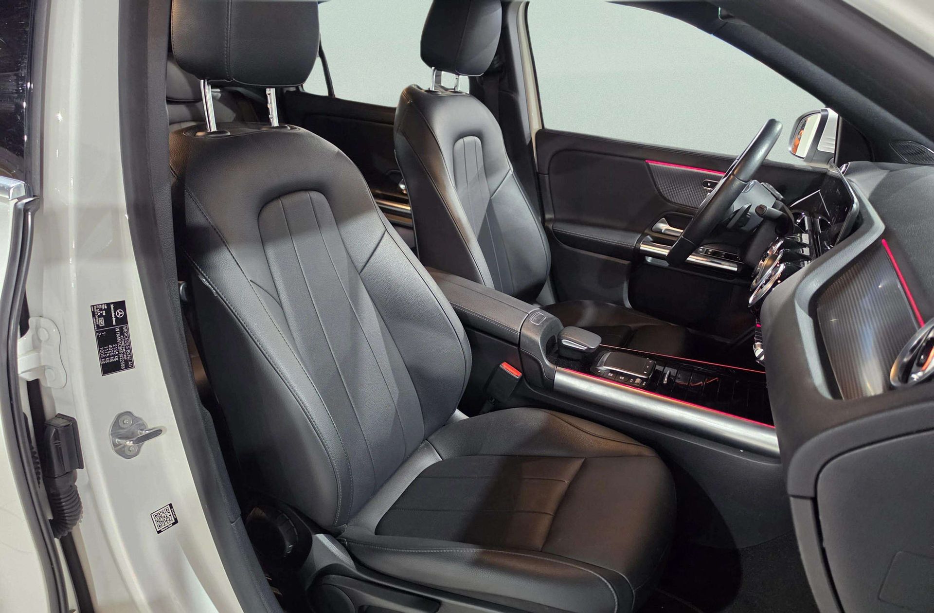 Mercedes-Benz GLA 200 D - foto 22