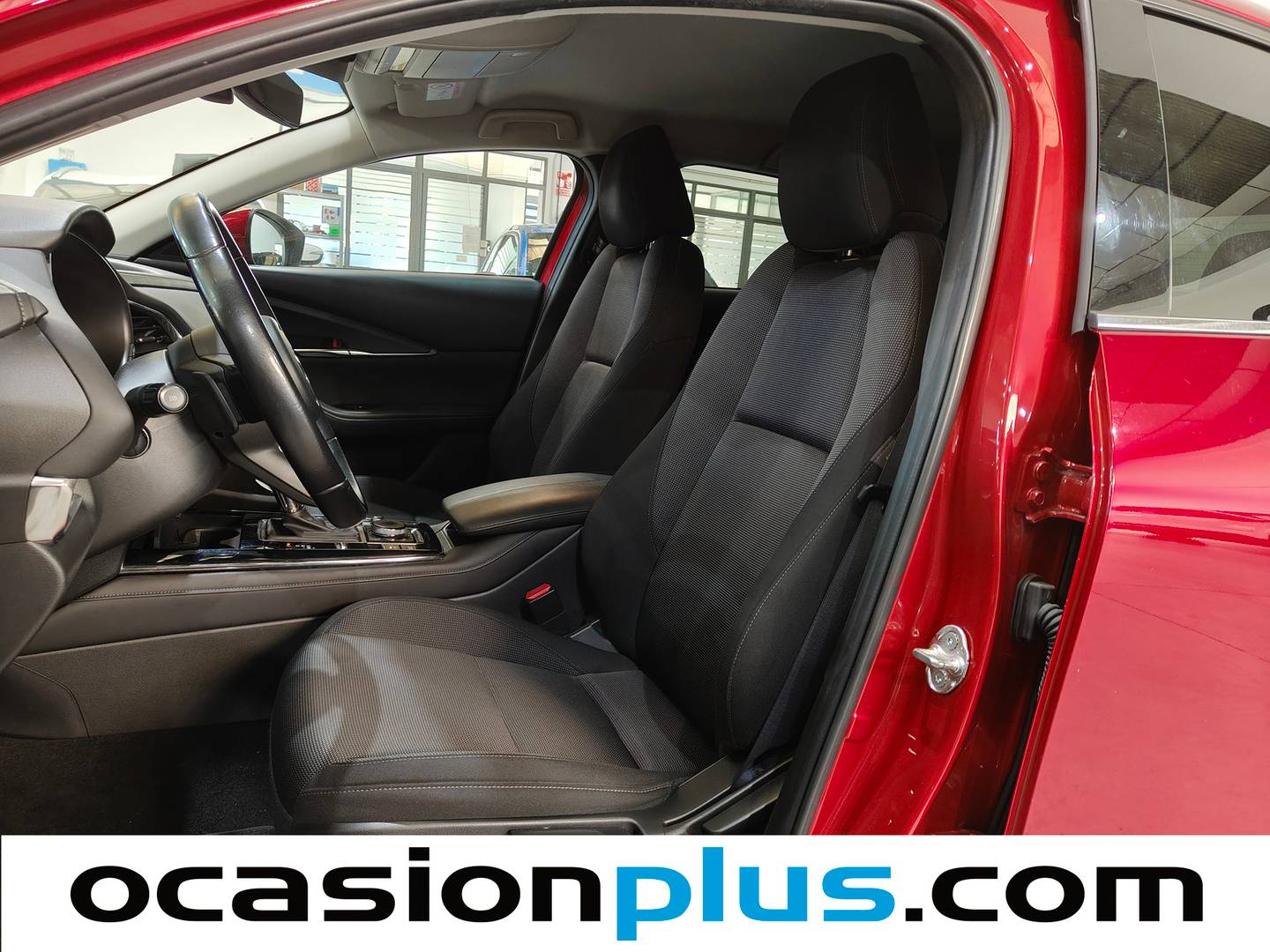 Foto asientos delanteros Mazda CX-30 Mazda CX-30 2.0 Skyactiv-X Zenith AT (186 CV)
