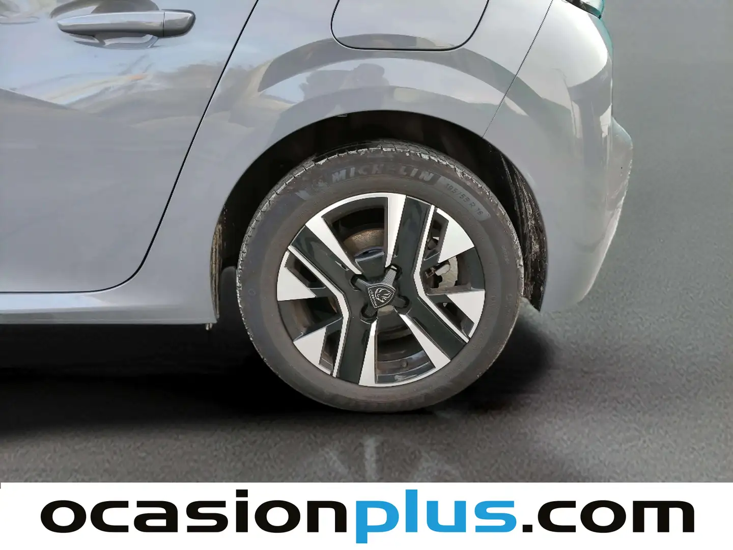 Foto Peugeot 208 Peugeot 208 PureTech 100 Allure (100 CV)