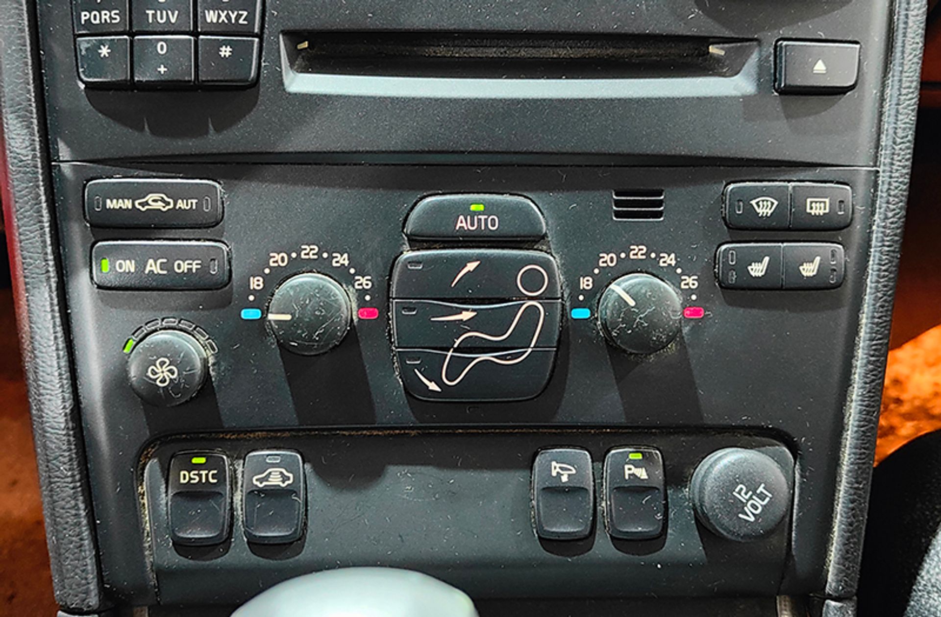 Volvo XC90 T6 4x4 7 plazas - foto 25