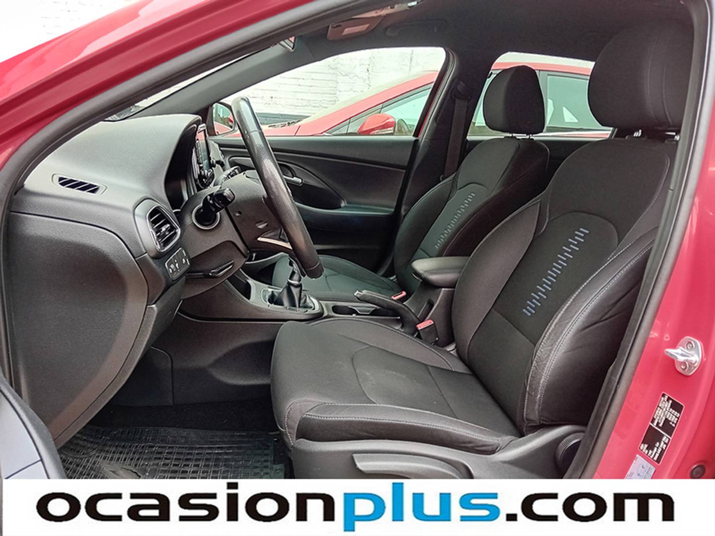 Foto Hyundai i30 Hyundai i30 CW 1.0 TGDI Go! (120 CV)