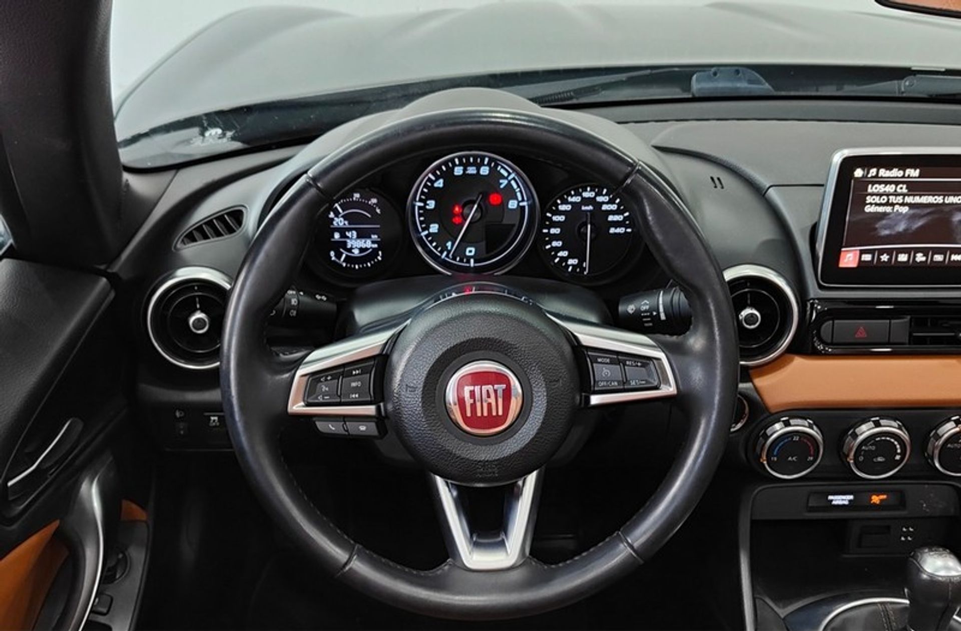 Fiat 124 Spider 1.4 MultiAir Cabrio Lusso - foto 19