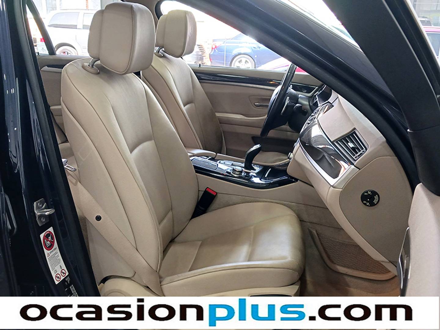 Foto BMW Serie 5 BMW Serie 5 525d xDrive Touring  (218 CV)