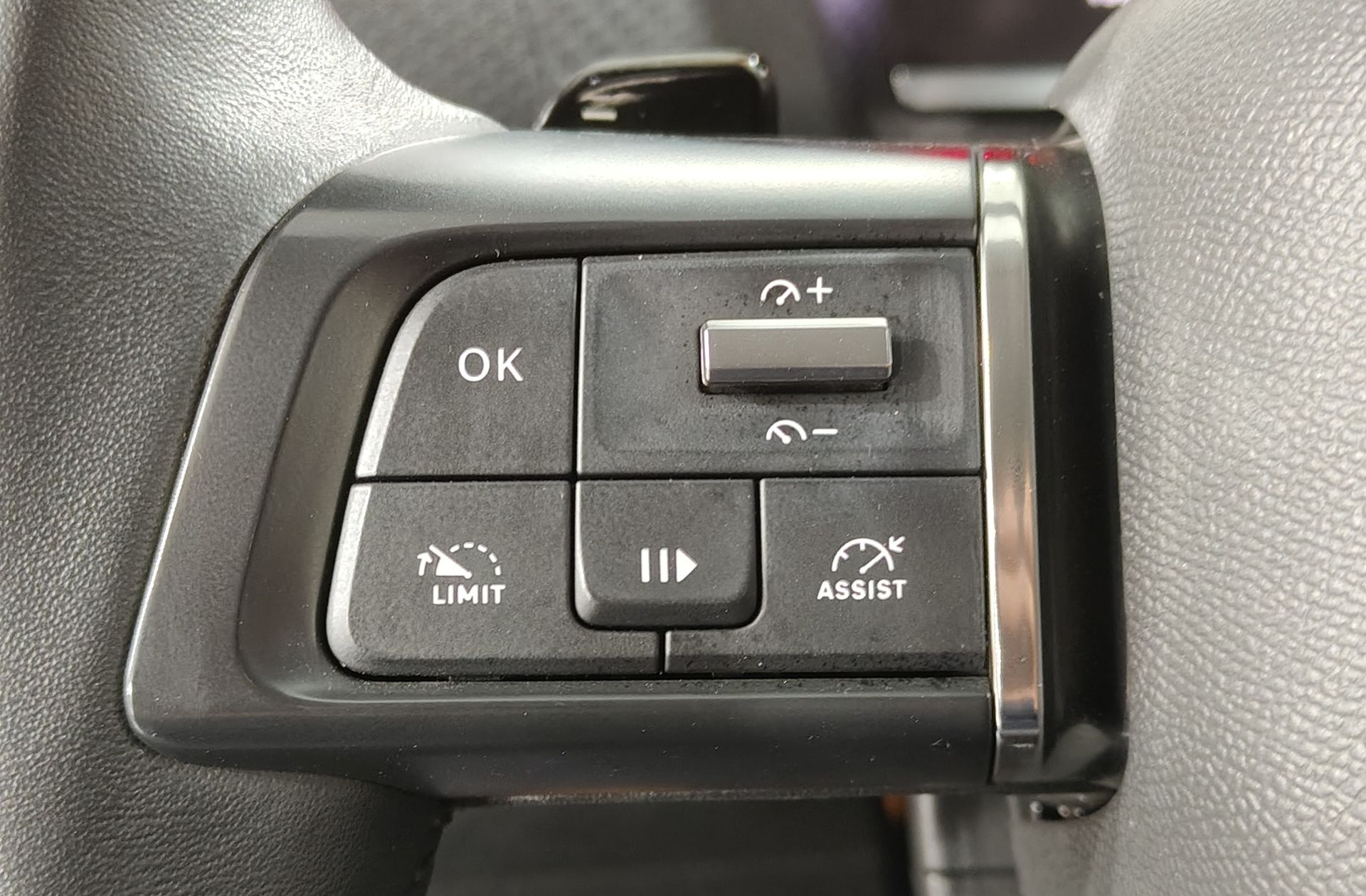 Citroën C4 BlueHDi 130 Feel Pack EAT8 - foto 24