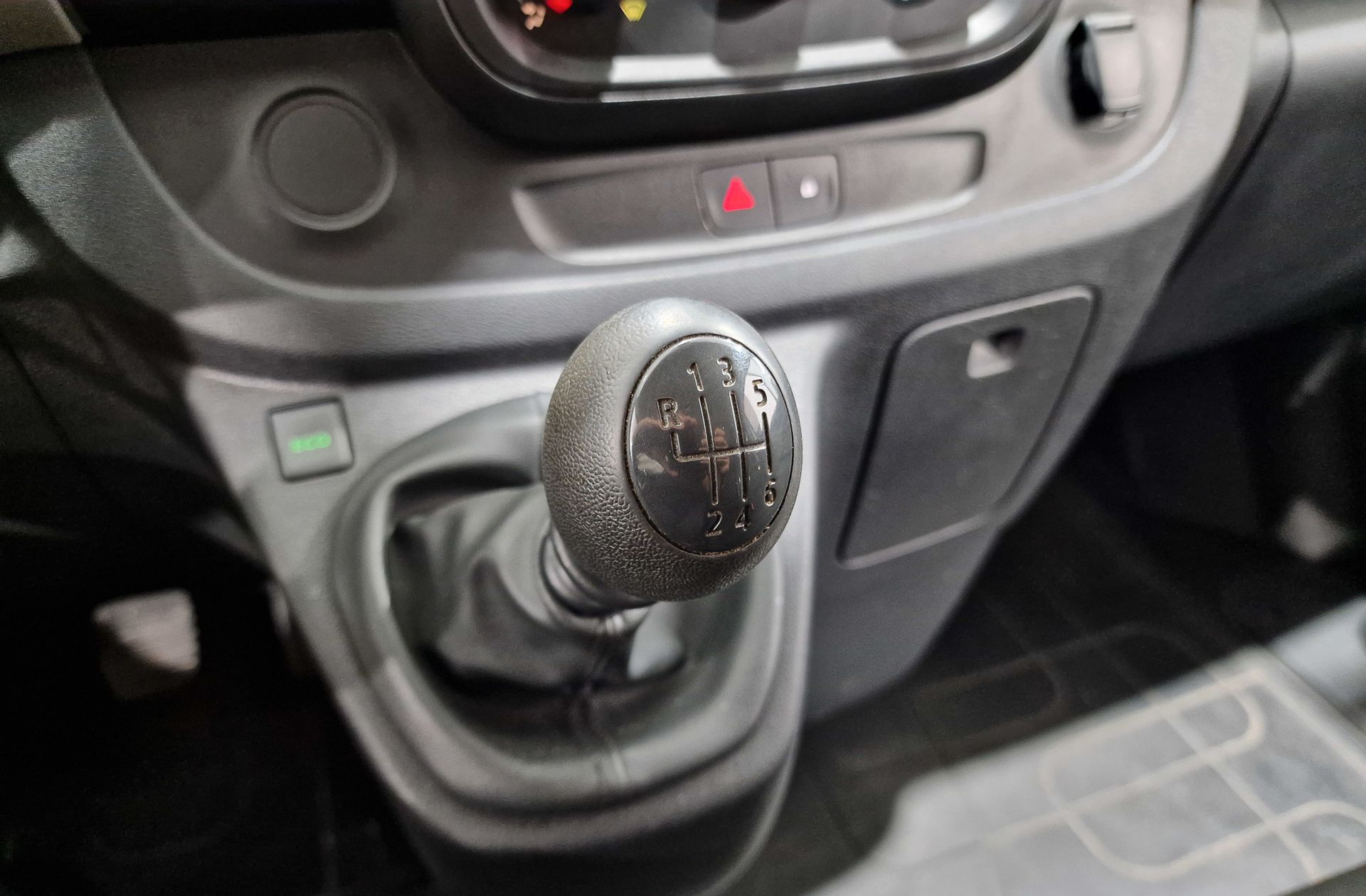 Renault Trafic Passenger dCi Energy - foto 5