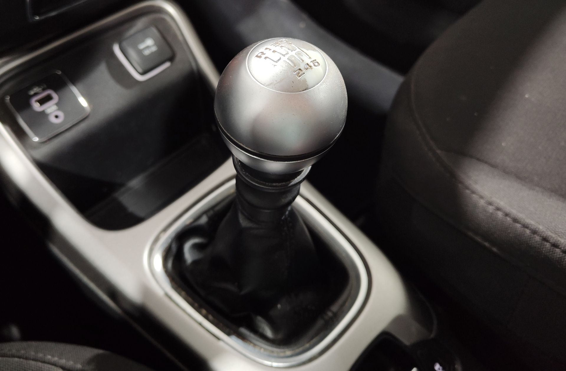Jeep Compass 1.4 MultiAir Sport 4x2 - foto 5