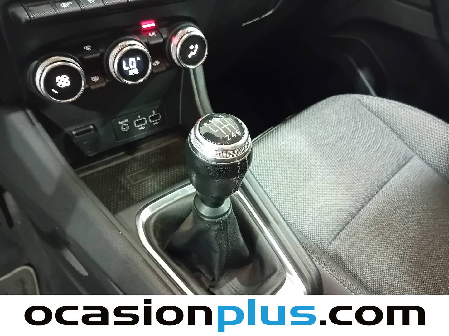 Foto Renault Captur Renault Captur TCe 140 Micro Híbrido Fast Track (140 CV)