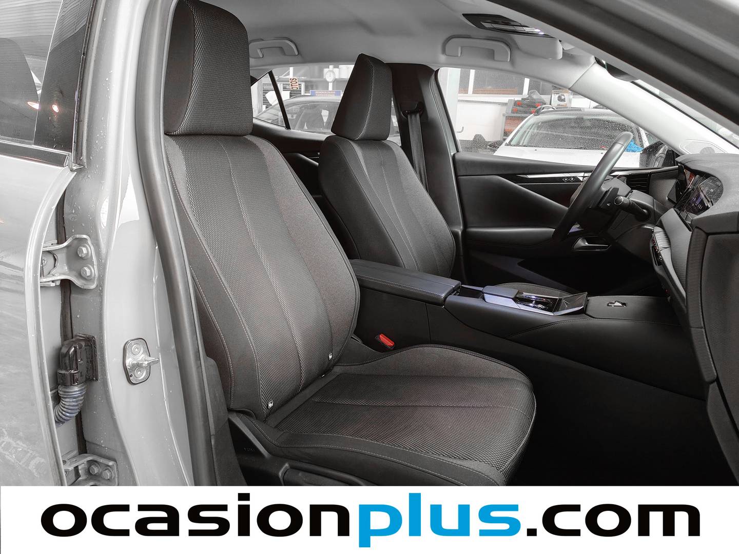 Foto DS DS 4 DS DS4 PureTech 130 Bastille Auto (130 CV)