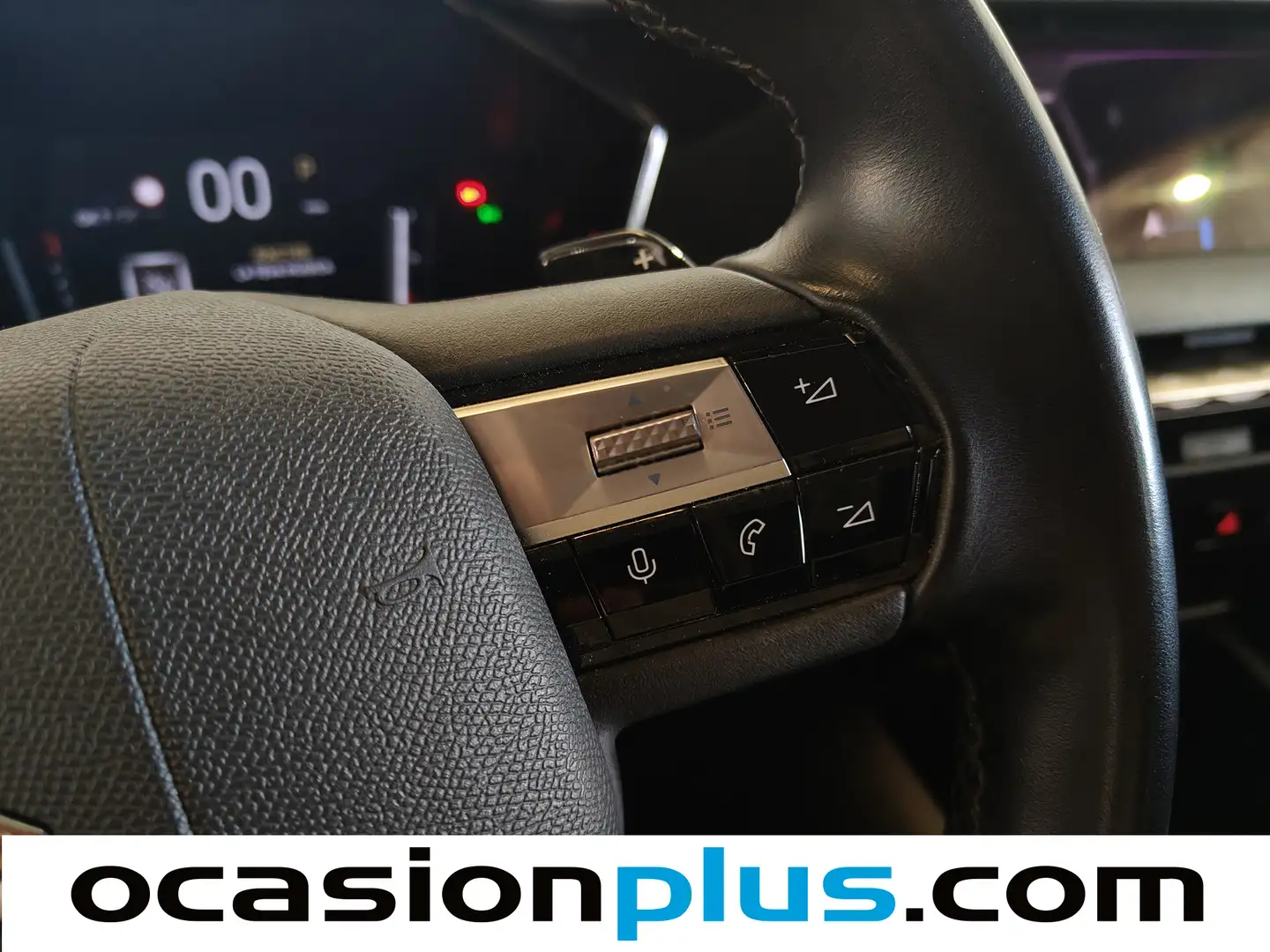 Foto DS DS 4 DS DS4 BlueHDi 130 Trocadero Auto (130 CV)