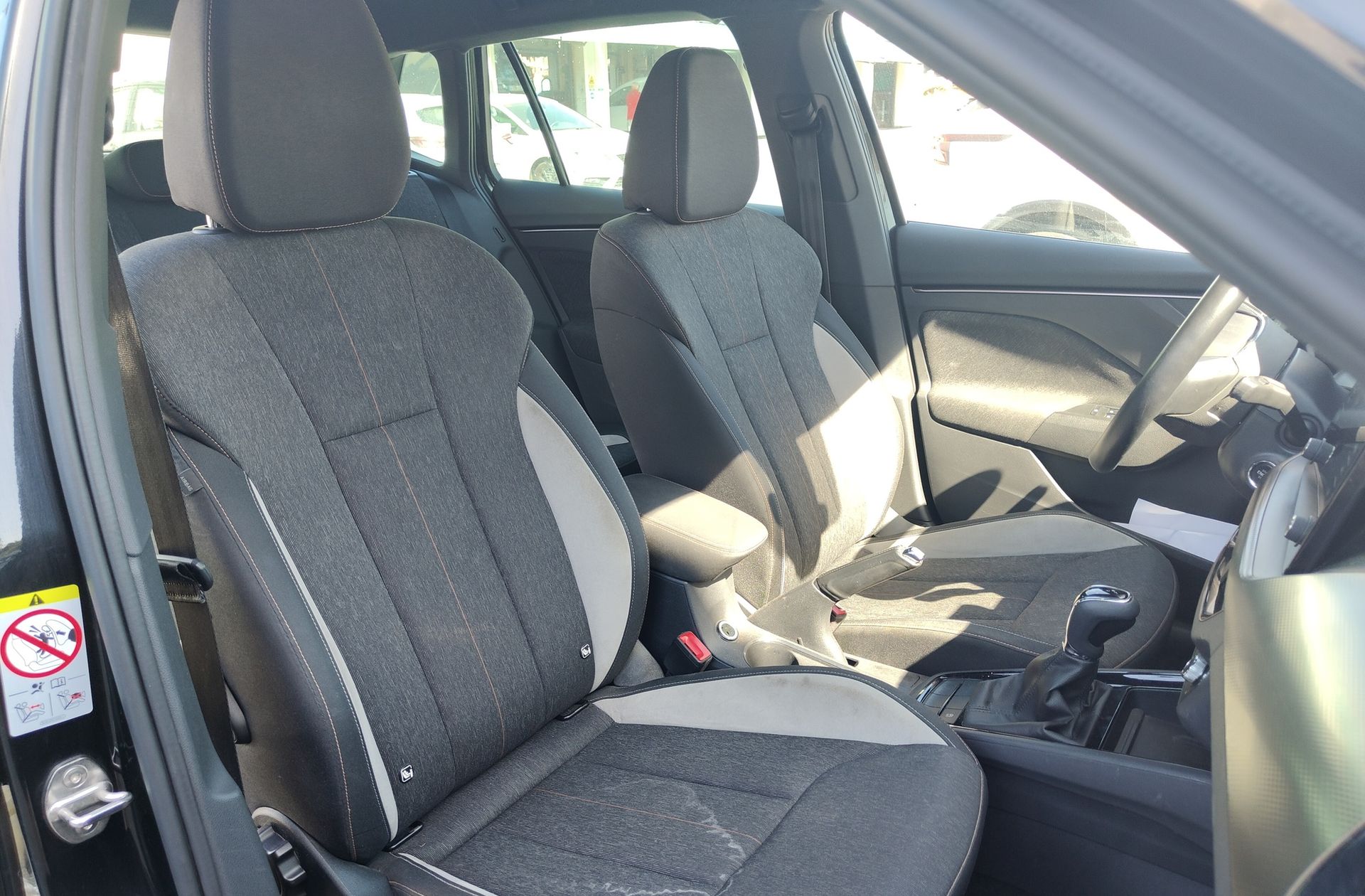 Škoda Kamiq 1.0 TSI Style DSG - foto 15