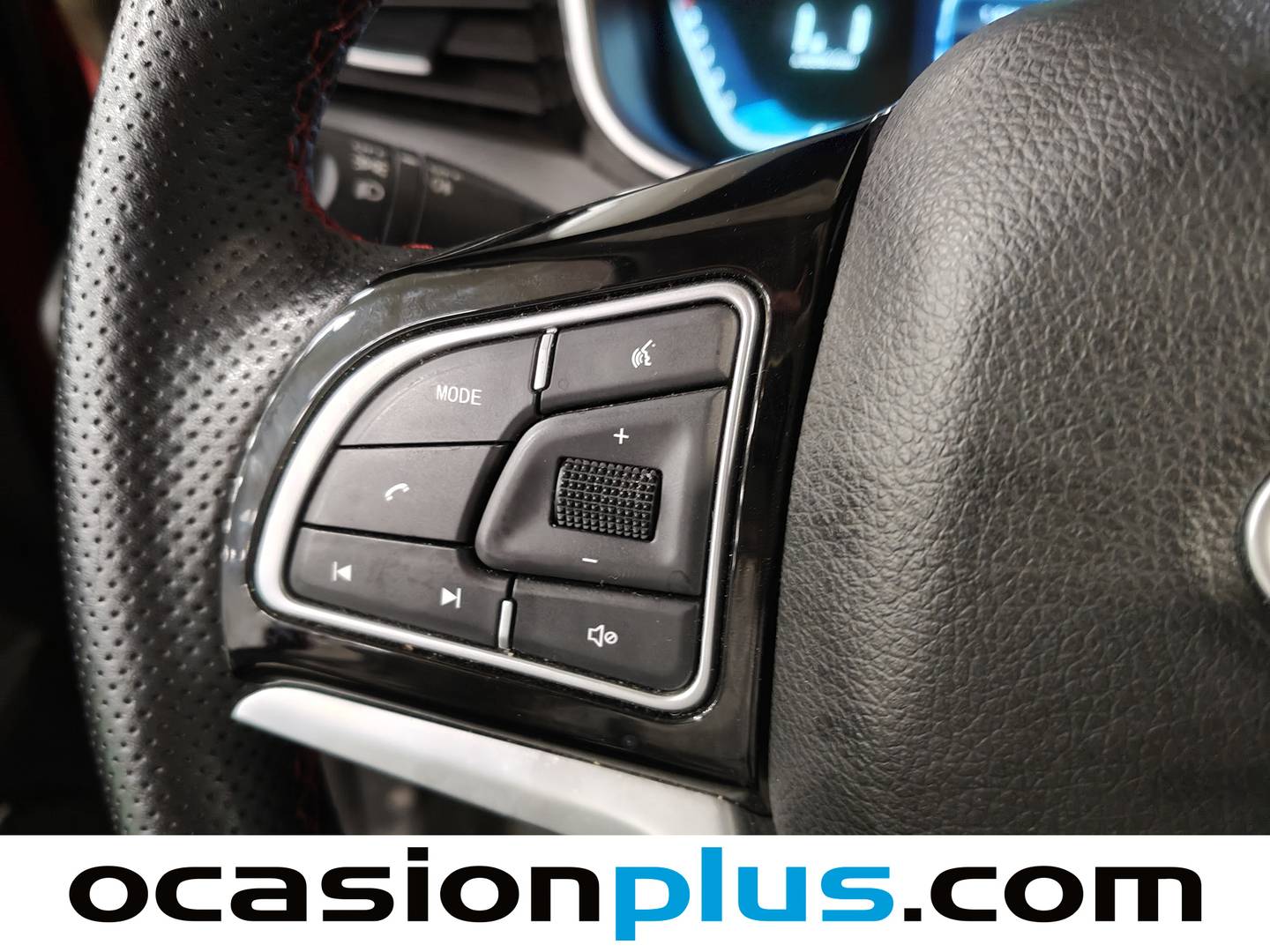 Foto SWM G01 SWM G01 1.5T Luxury (131 CV)